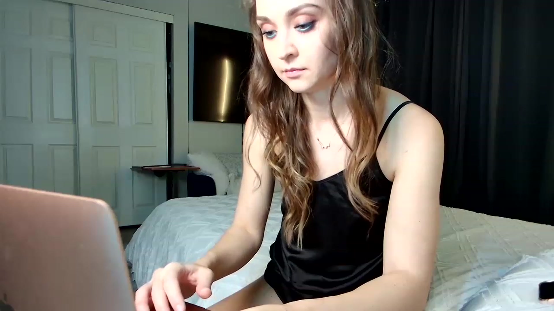 Gallery image thumbnail from UniqueAnita1's myfreecams stream on, 02/03/2023, 04:55 image 6 of 20