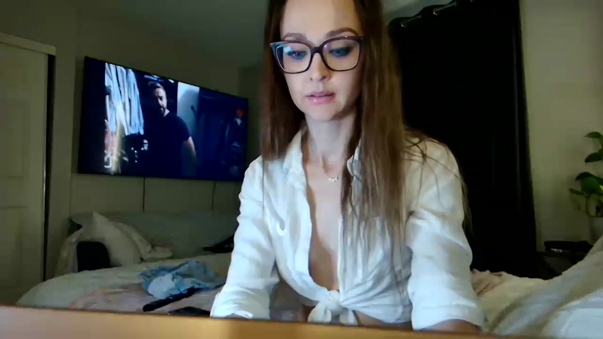 Gallery image thumbnail from UniqueAnita1's myfreecams stream on, 02/21/2023, 07:30 image 3 of 20