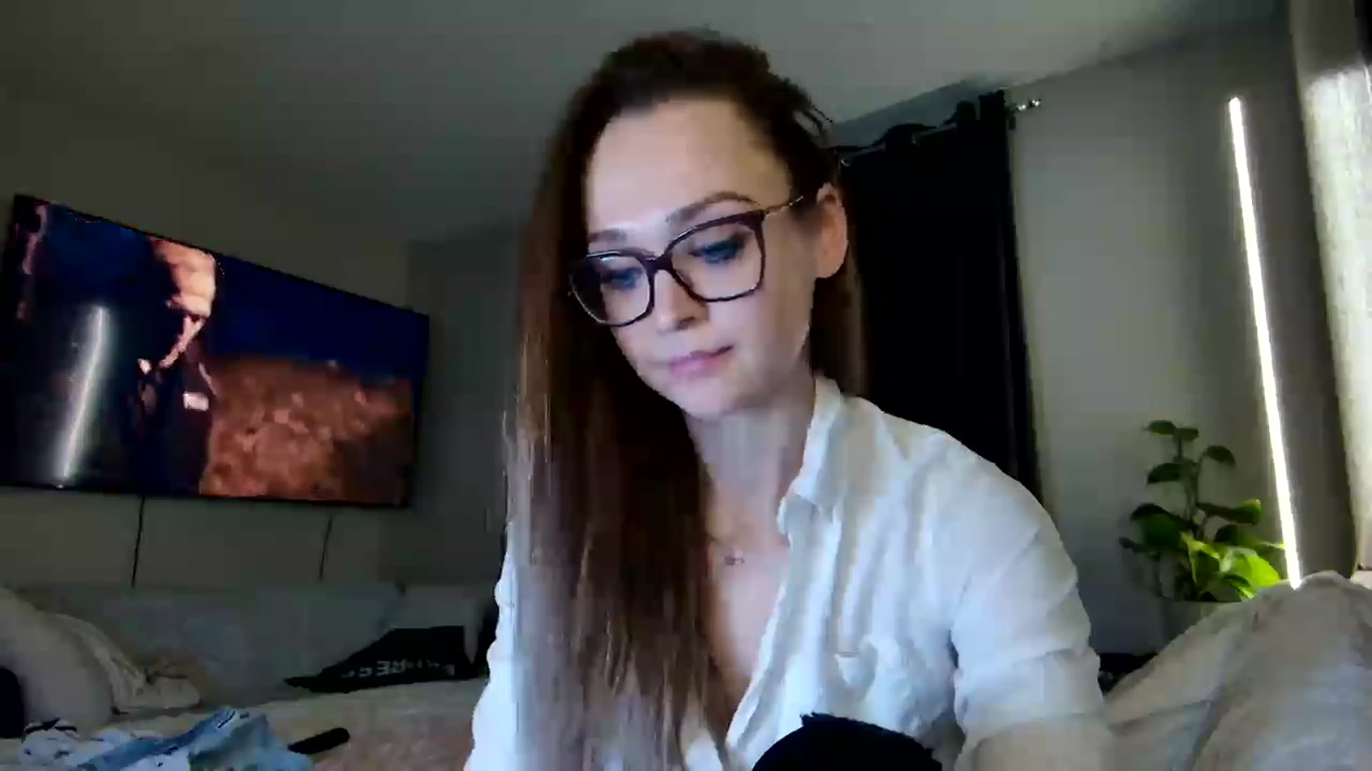 Gallery image thumbnail from UniqueAnita1's myfreecams stream on, 02/21/2023, 08:32 image 16 of 20