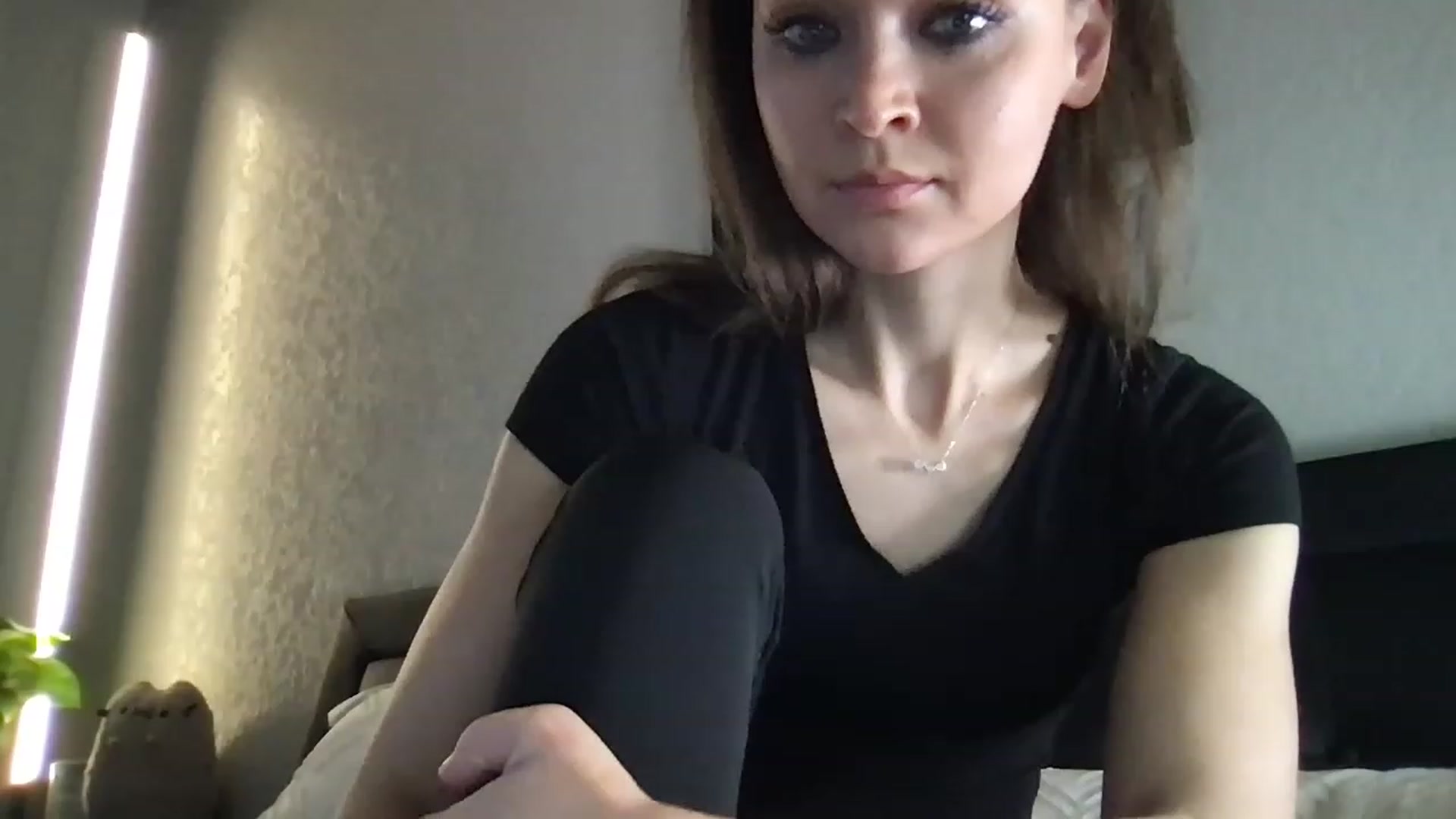 Gallery image thumbnail from UniqueAnita1's myfreecams stream on, 02/28/2023, 19:14 image 18 of 20