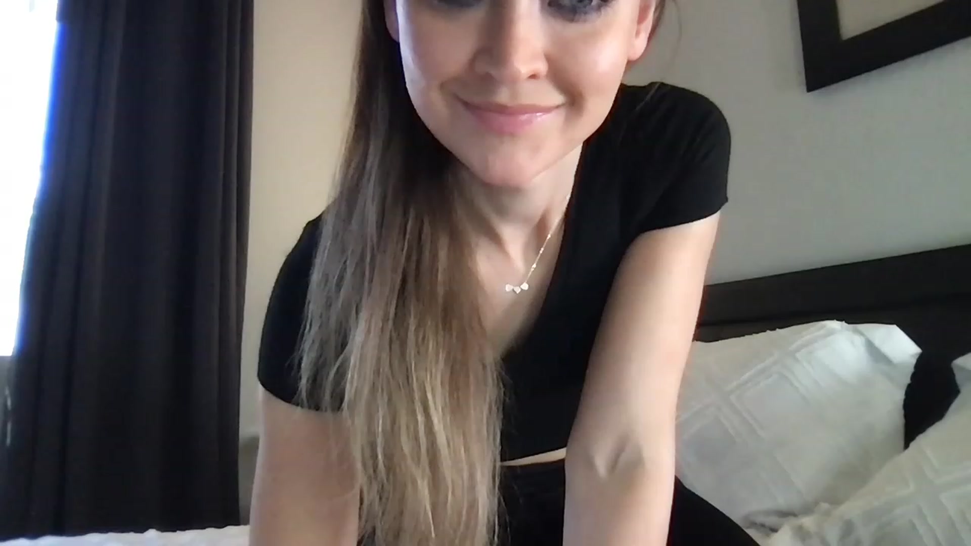 Gallery image thumbnail from UniqueAnita1's myfreecams stream on, 02/28/2023, 19:14 image 7 of 20