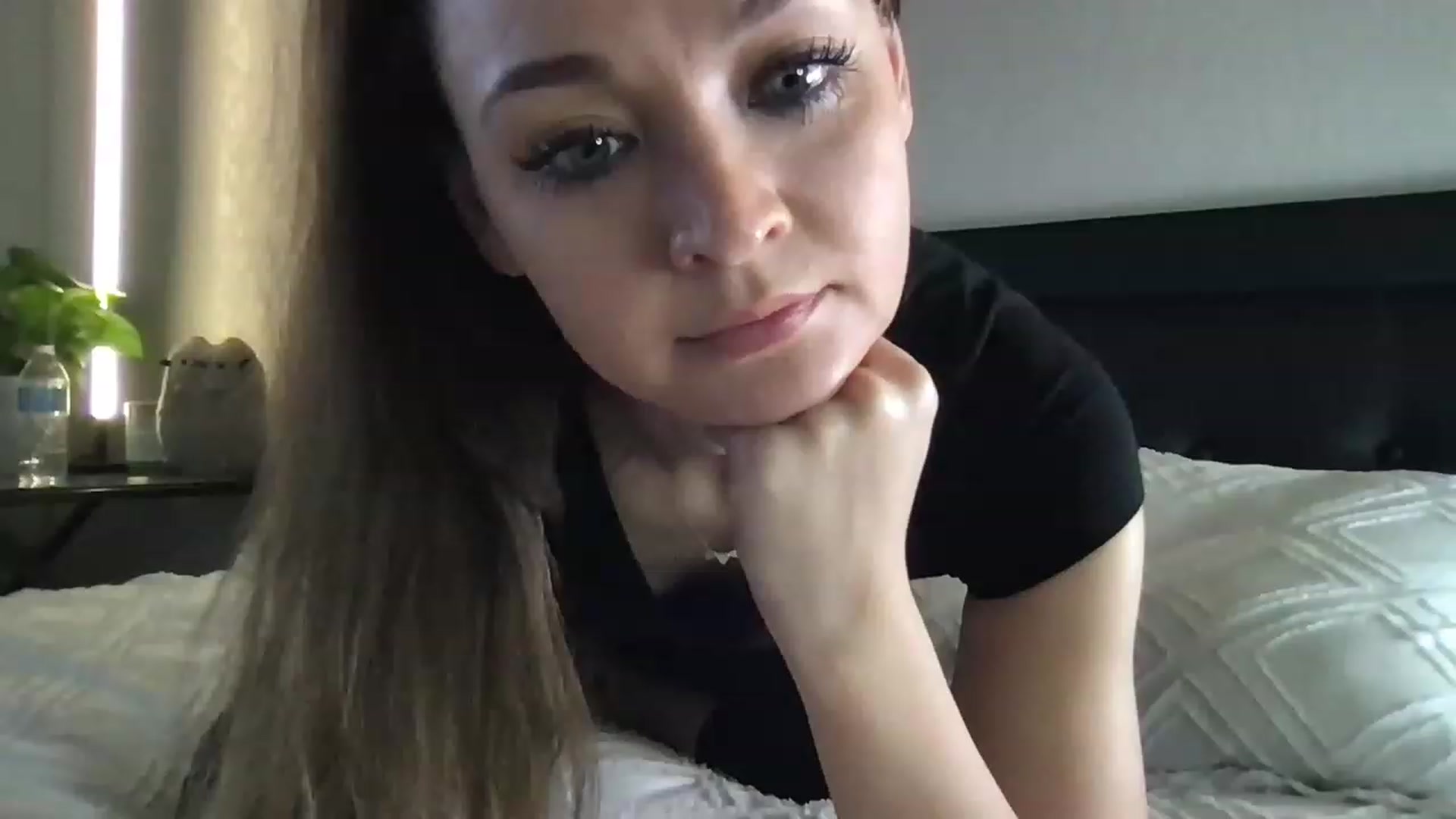 Gallery image thumbnail from UniqueAnita1's myfreecams stream on, 02/28/2023, 19:14 image 14 of 20