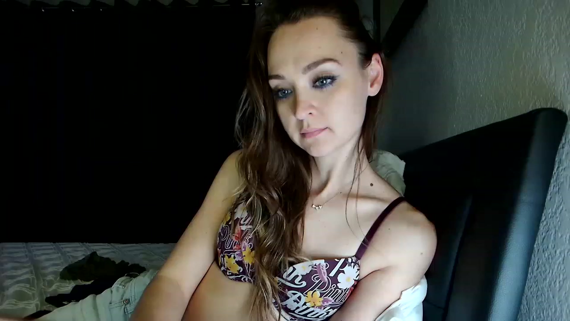 Gallery image thumbnail from UniqueAnita1's myfreecams stream on, 03/05/2023, 08:22 image 20 of 20