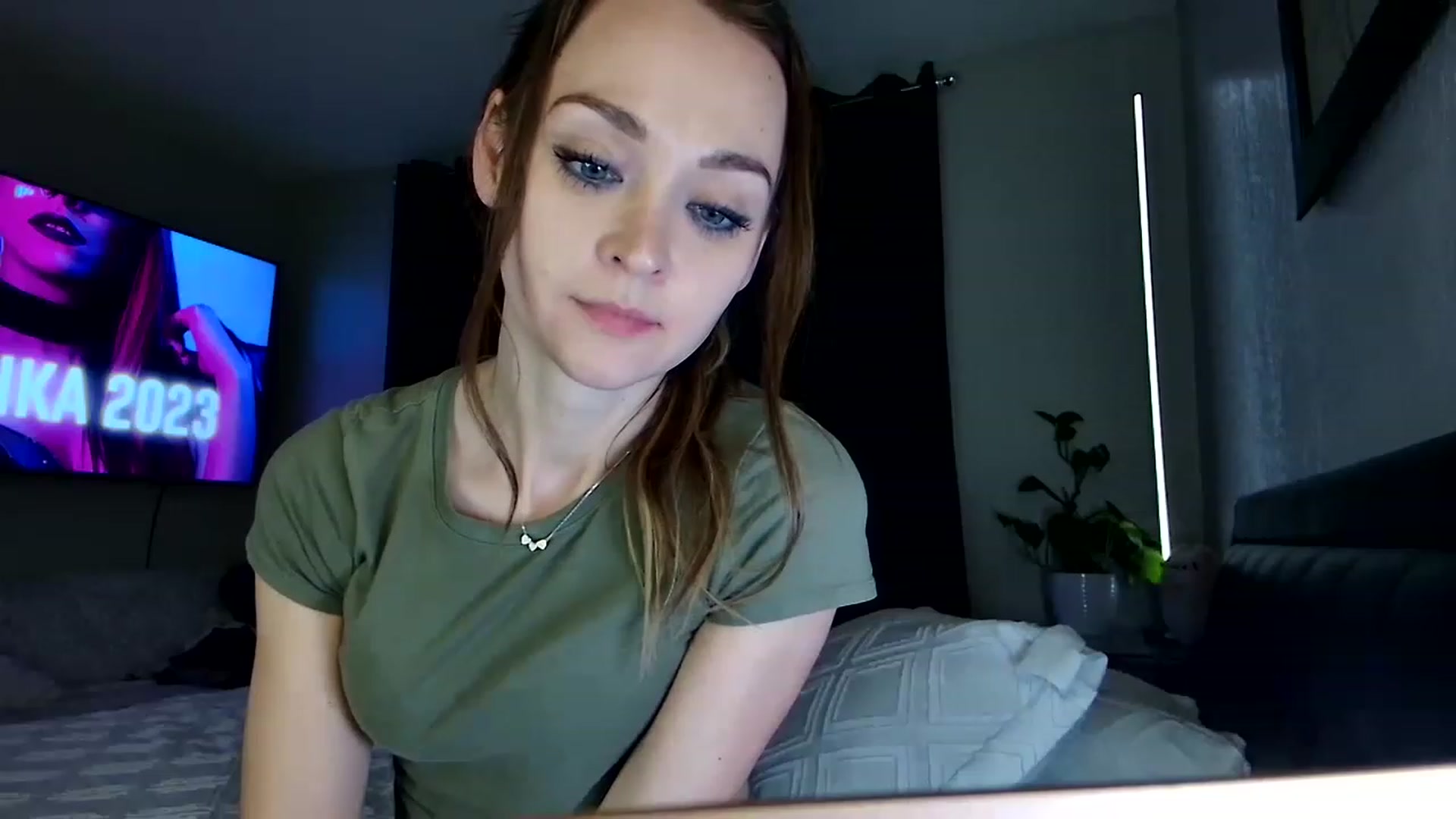 Gallery image thumbnail from UniqueAnita1's myfreecams stream on, 03/05/2023, 08:22 image 13 of 20