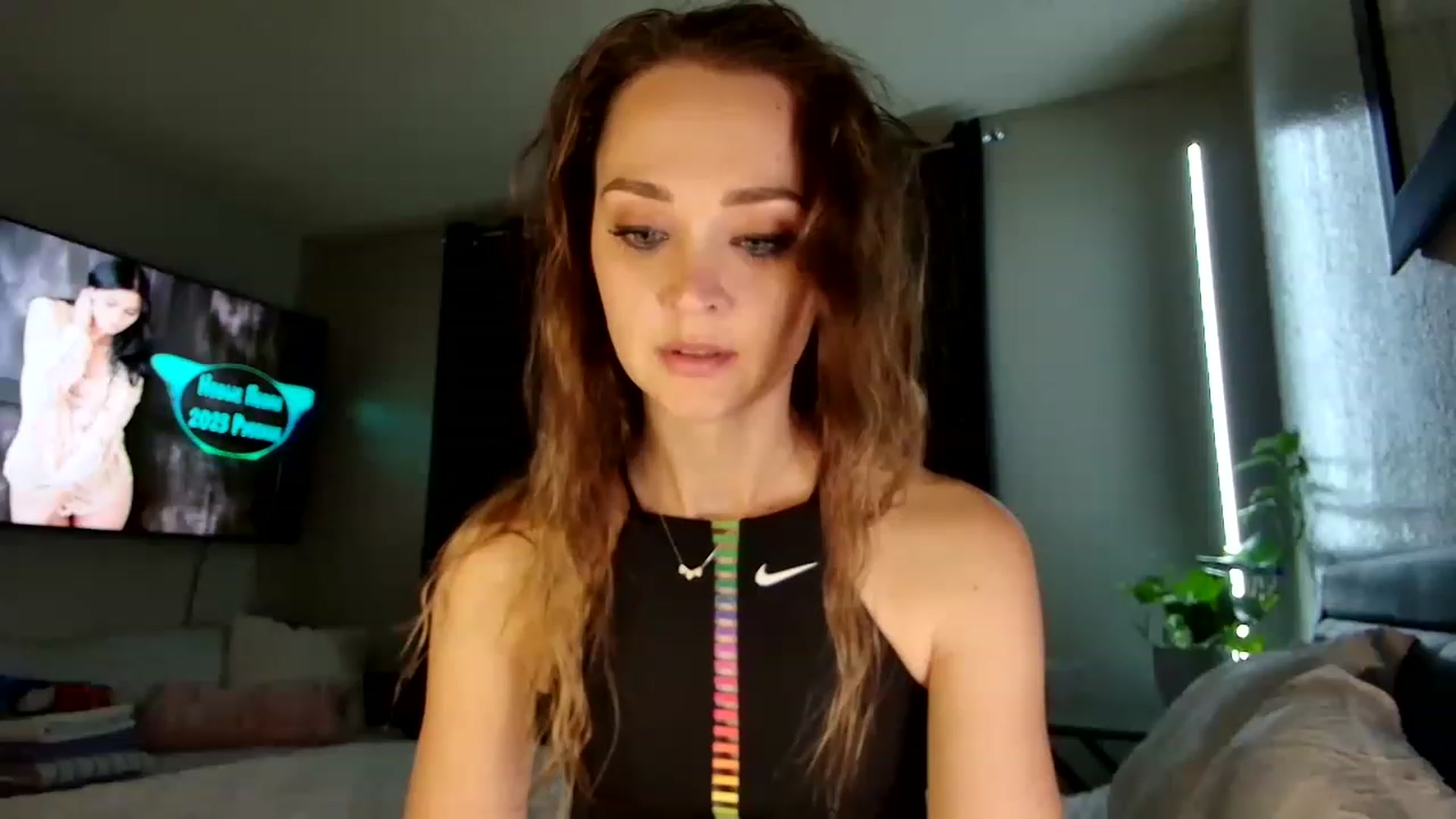 Gallery image thumbnail from UniqueAnita1's myfreecams stream on, 03/13/2023, 06:54 image 1 of 20