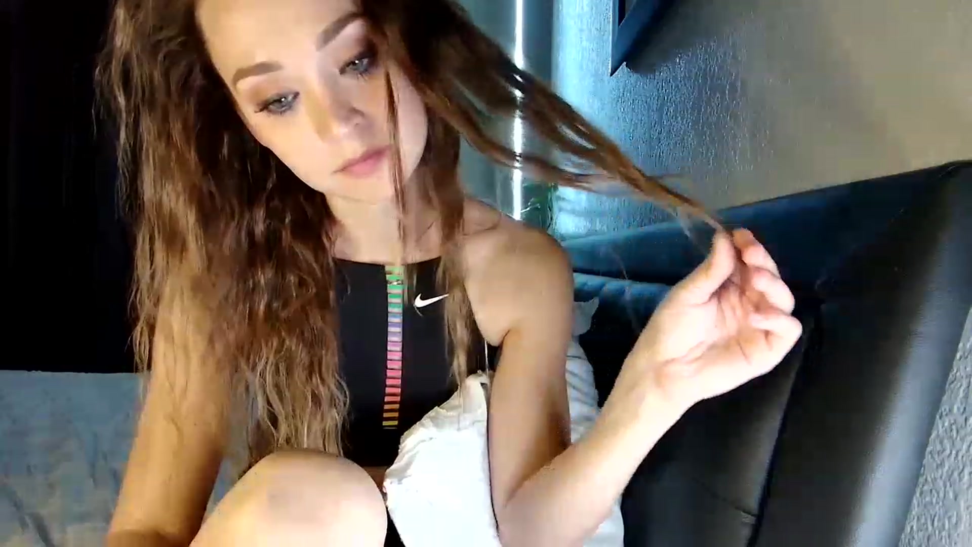 Gallery image thumbnail from UniqueAnita1's myfreecams stream on, 03/13/2023, 06:54 image 12 of 20