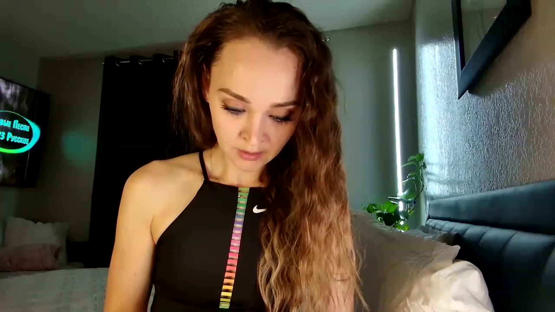 Gallery image thumbnail from UniqueAnita1's myfreecams stream on, 03/13/2023, 06:54 image 2 of 20