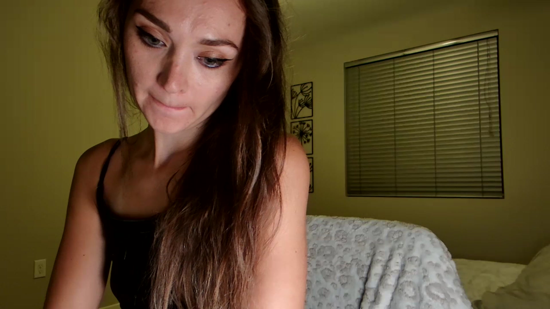 Gallery image thumbnail from UniqueAnita1's myfreecams stream on, 07/12/2023, 06:05 image 5 of 20