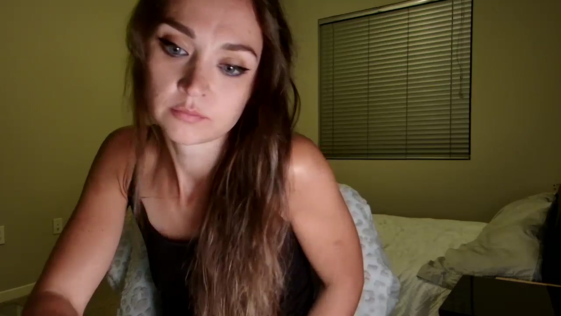 Gallery image thumbnail from UniqueAnita1's myfreecams stream on, 07/12/2023, 06:05 image 8 of 20