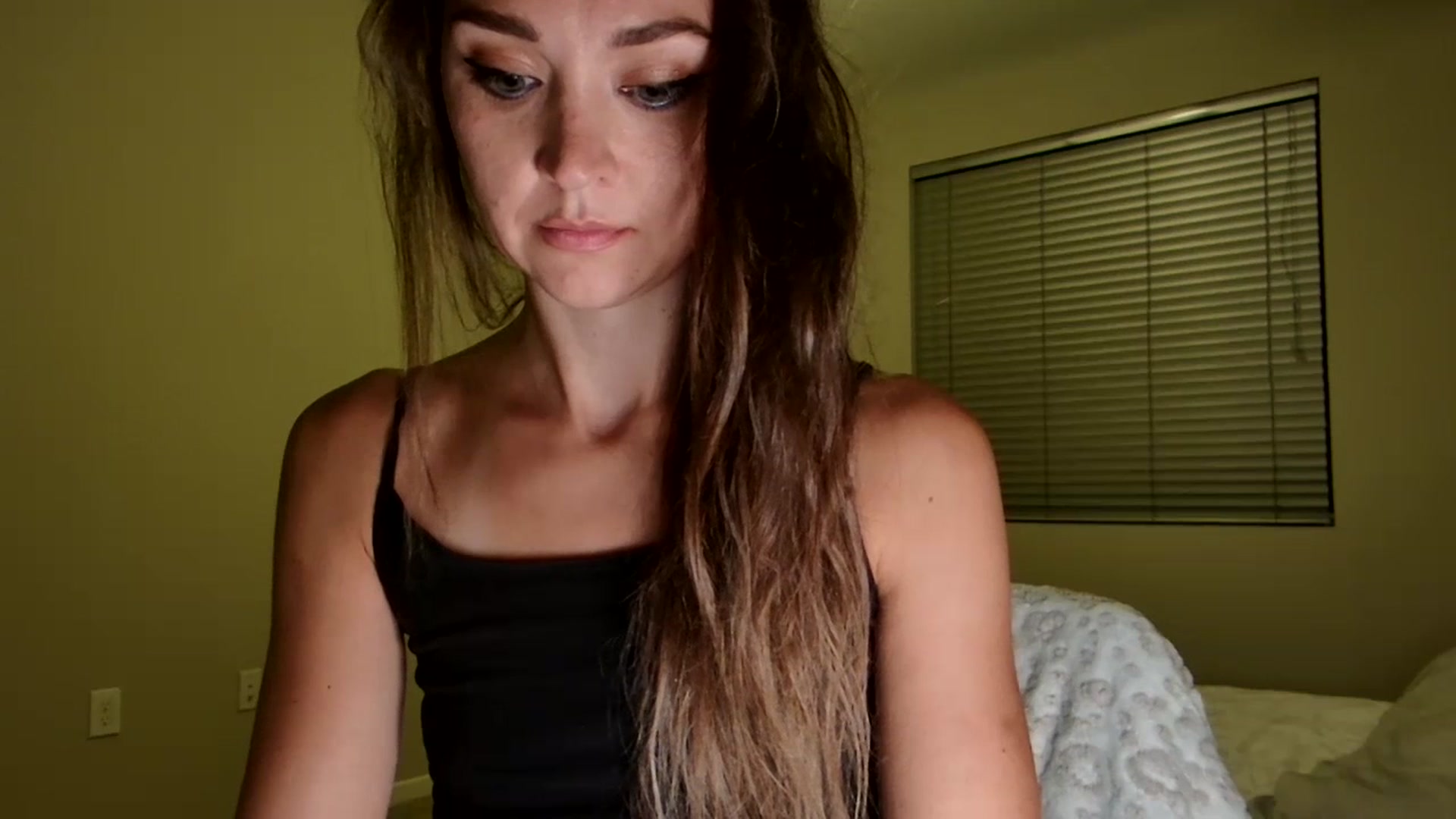 Gallery image thumbnail from UniqueAnita1's myfreecams stream on, 07/12/2023, 06:05 image 6 of 20