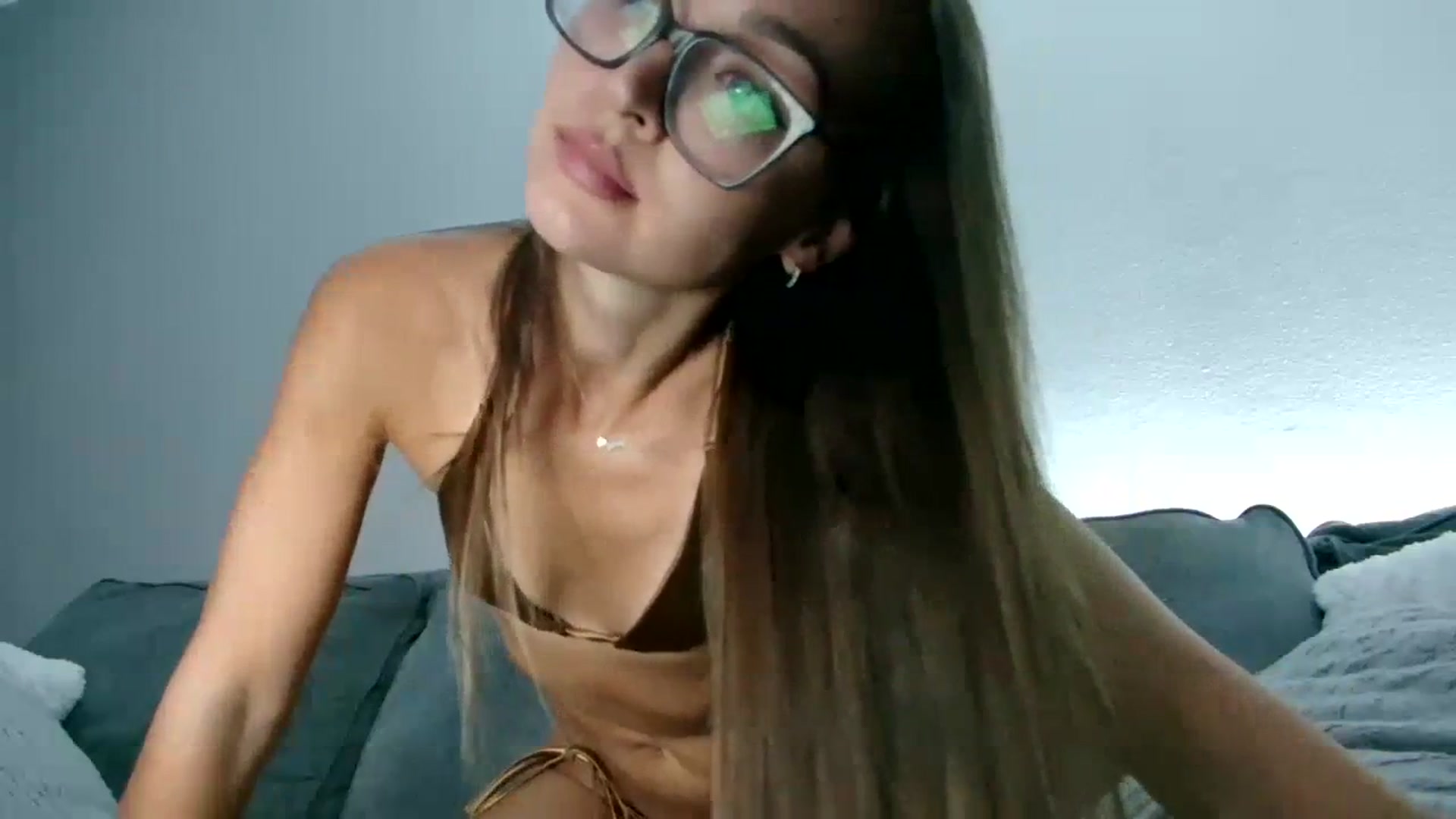 Gallery image thumbnail from UniqueAnita1's myfreecams stream on, 07/26/2023, 06:21 image 15 of 20