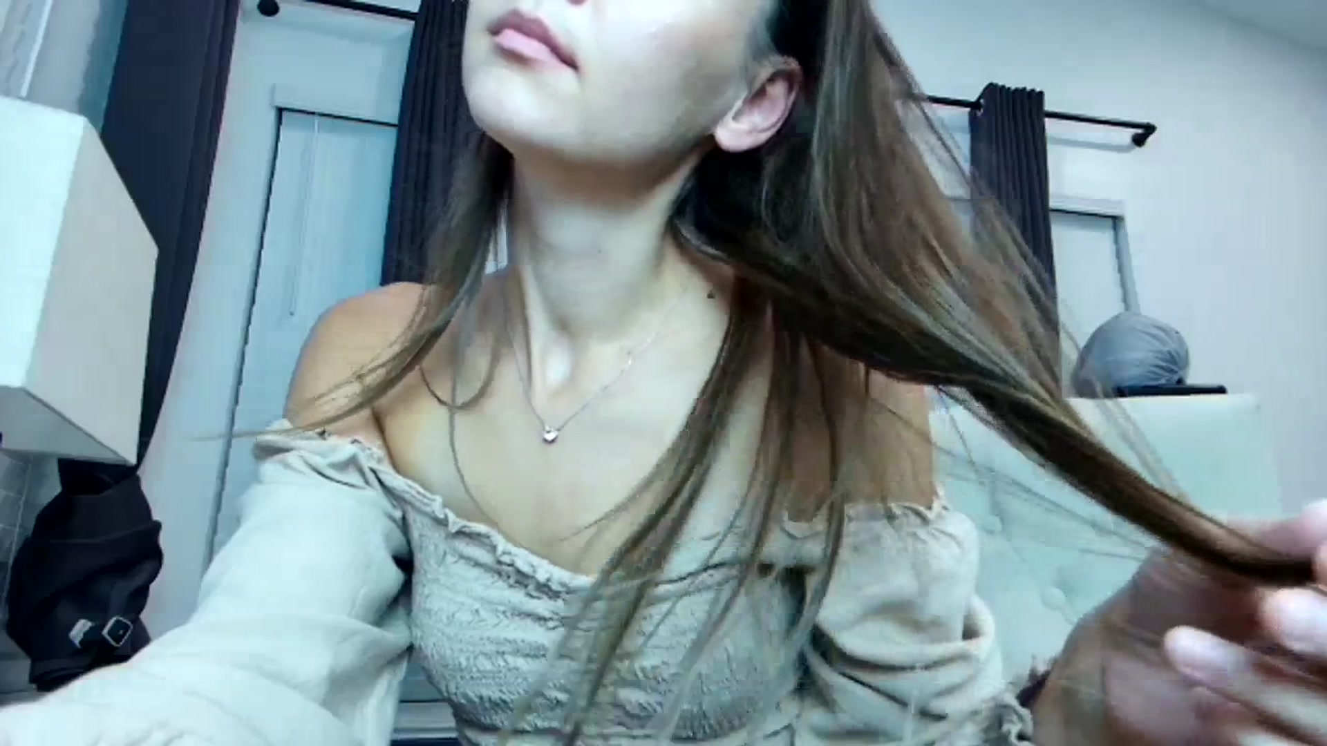 Gallery image thumbnail from UniqueAnita1's myfreecams stream on, 09/06/2023, 06:14 image 15 of 20