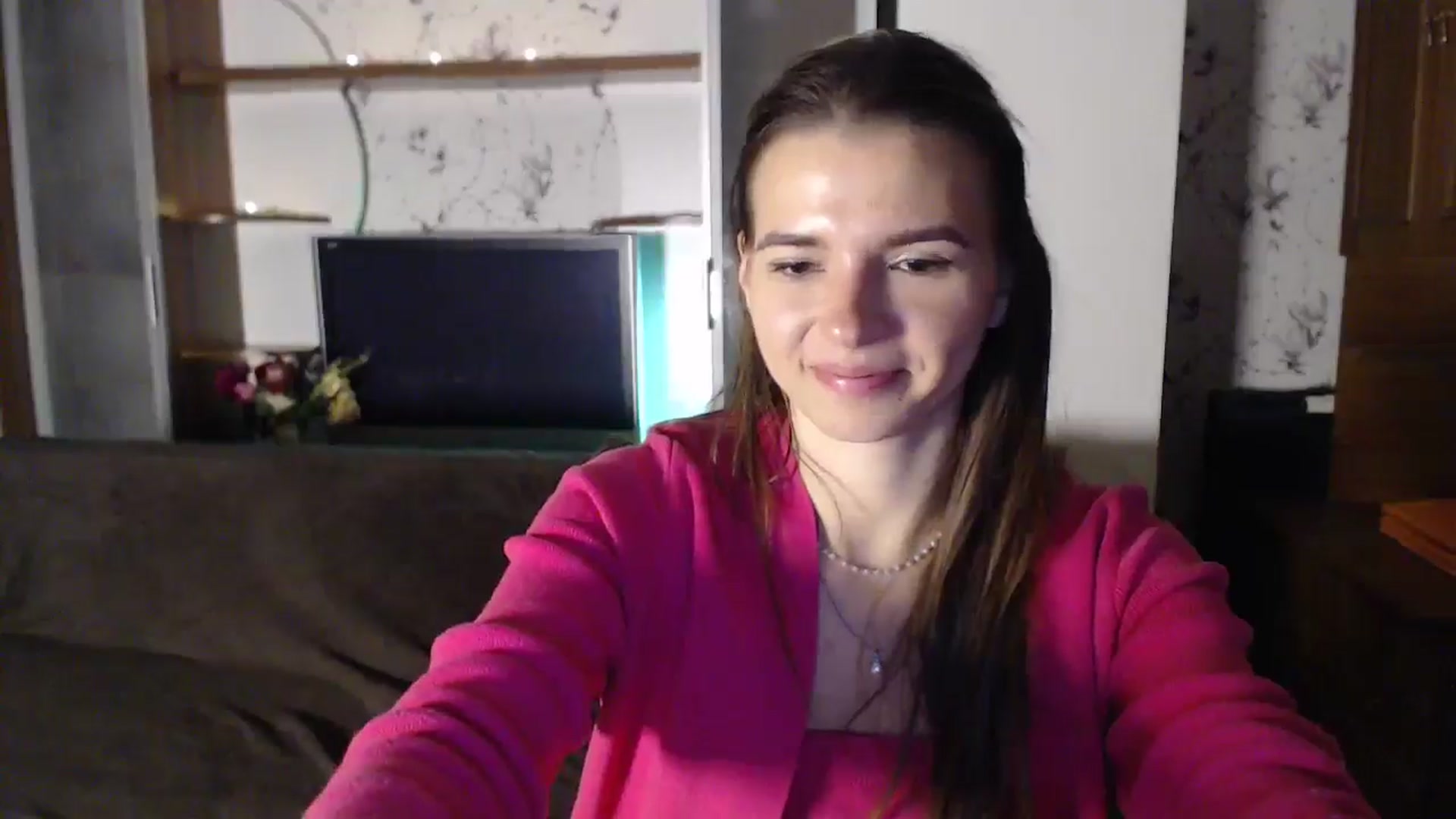 Gallery image thumbnail from Univers's myfreecams stream on, 10/14/2024, 23:46 image 19 of 20