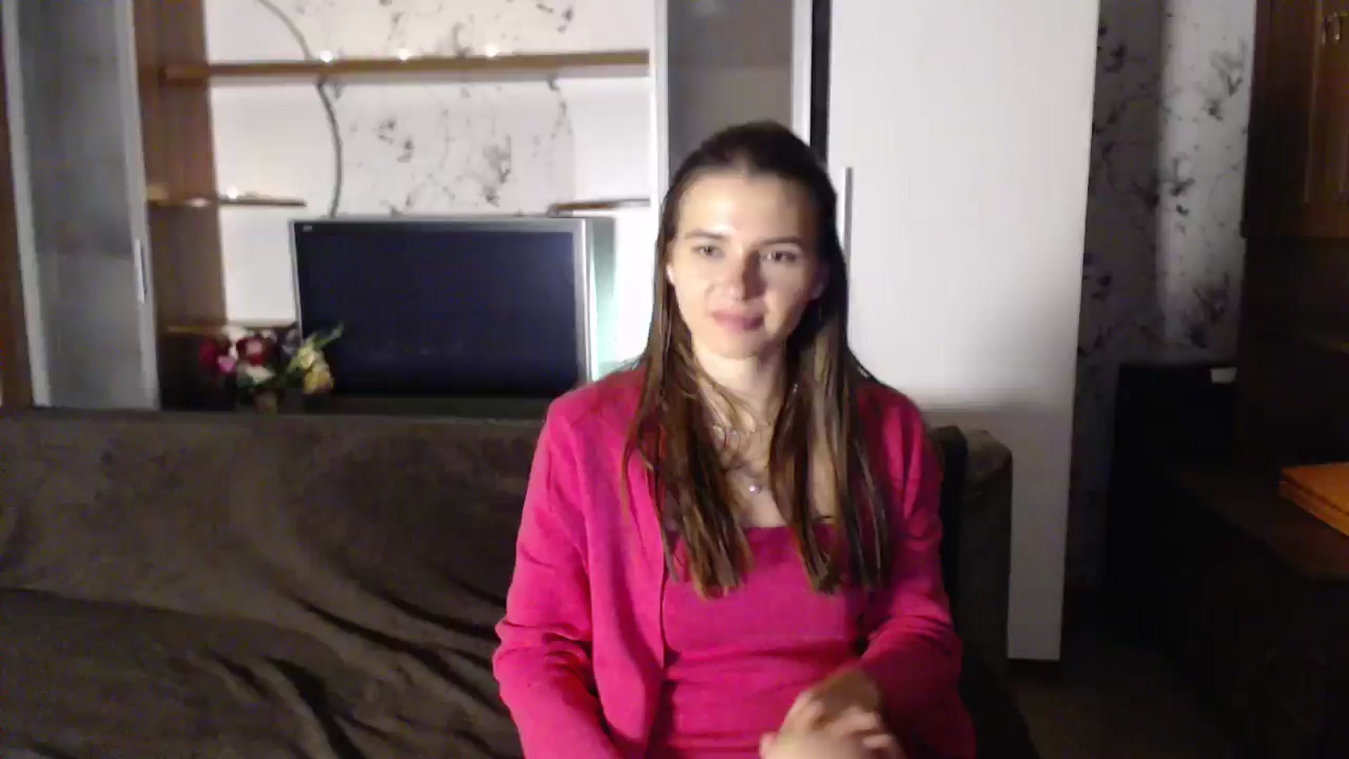Gallery image thumbnail from Univers's myfreecams stream on, 10/14/2024, 23:46 image 13 of 20