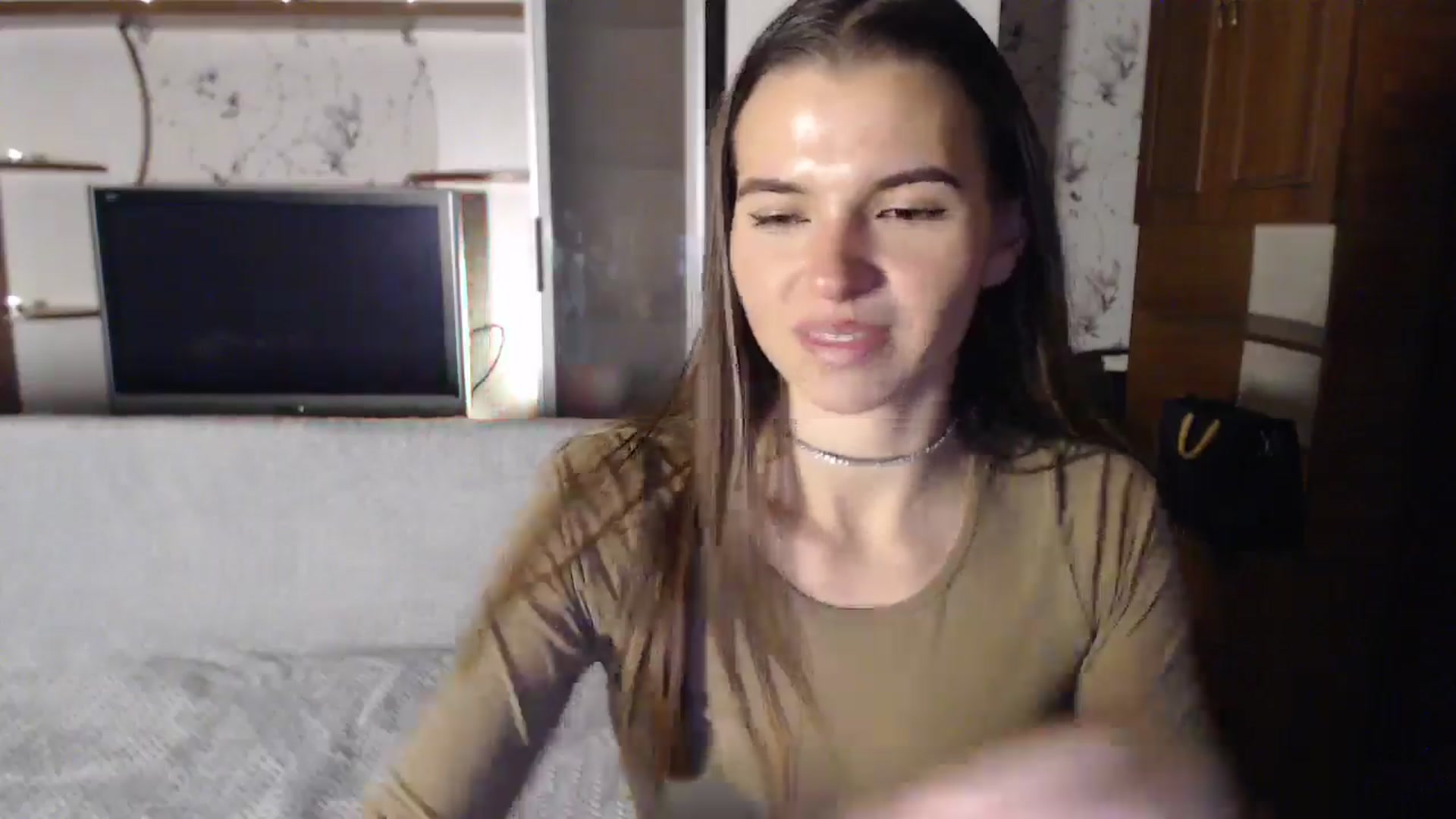 Gallery image thumbnail from Univers's myfreecams stream on, 10/18/2024, 23:37 image 11 of 20