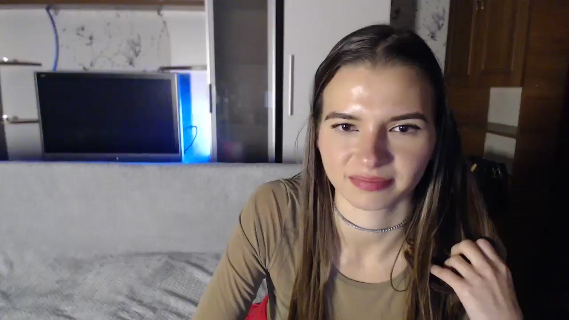 Gallery image thumbnail from Univers's myfreecams stream on, 10/19/2024, 24:09 image 19 of 20