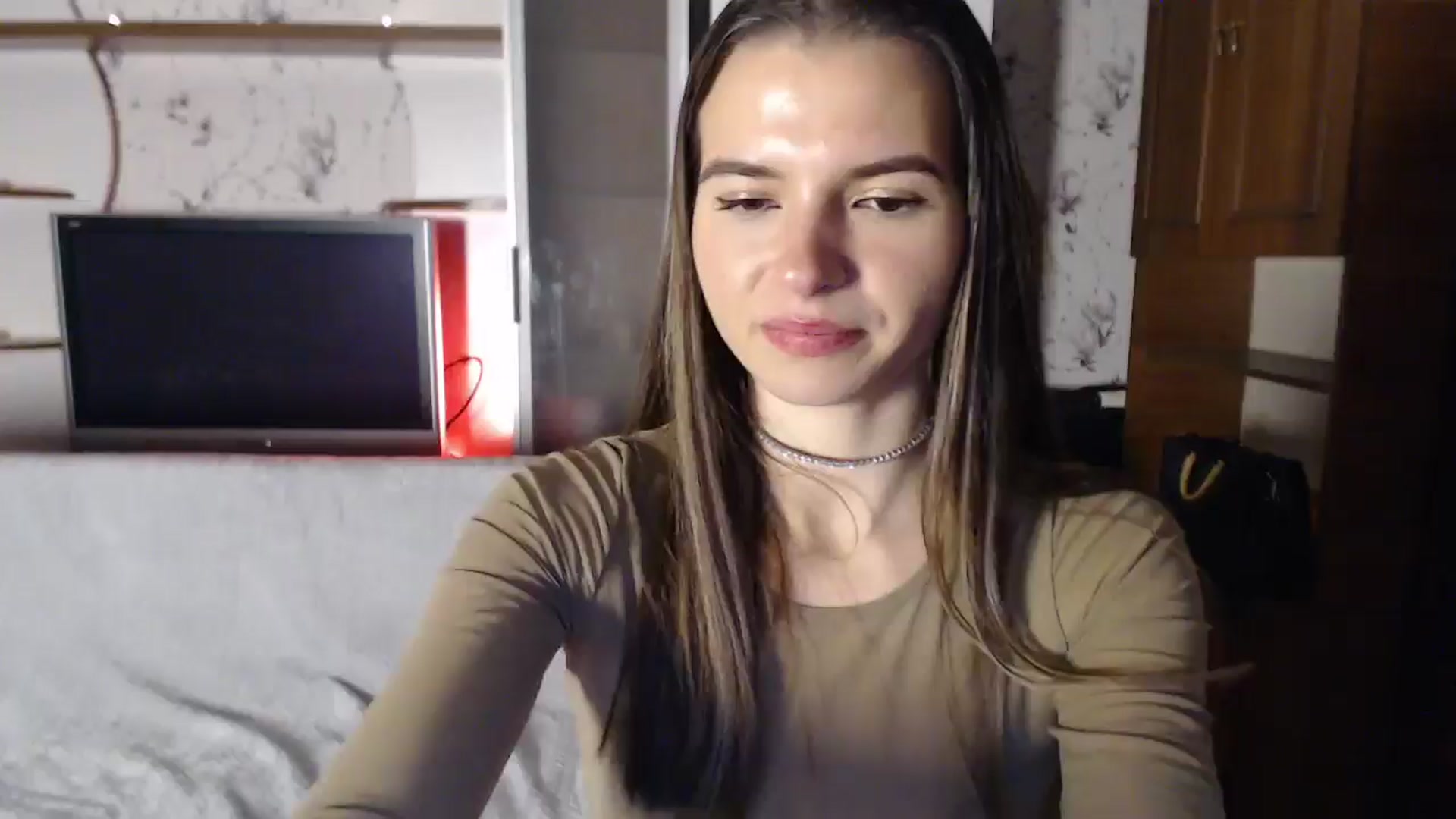 Gallery image thumbnail from Univers's myfreecams stream on, 10/19/2024, 02:17 image 1 of 20