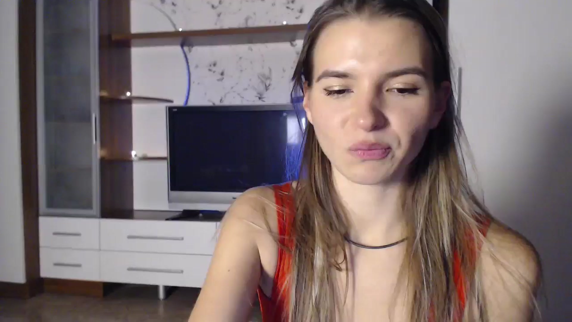 Gallery image thumbnail from Univers's myfreecams stream on, 10/19/2024, 23:15 image 19 of 20
