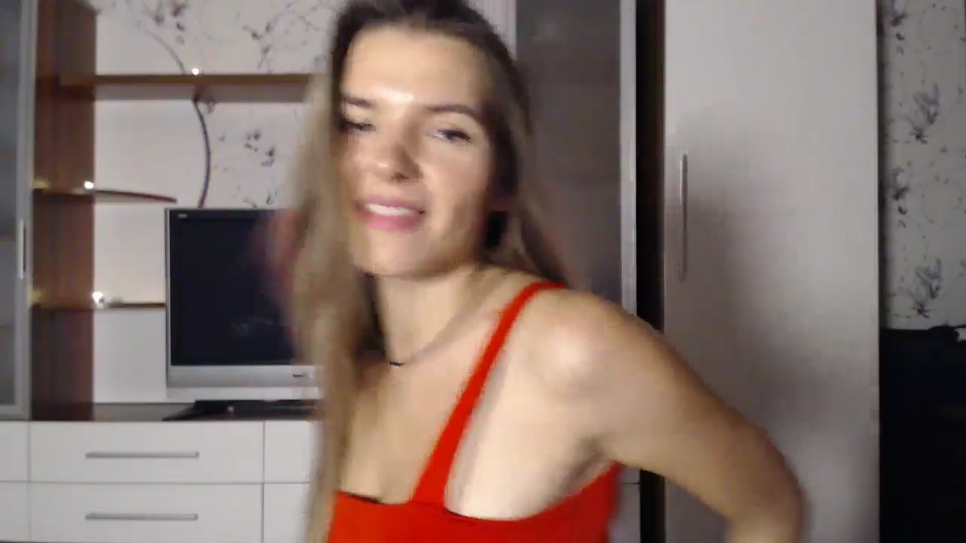 Gallery image thumbnail from Univers's myfreecams stream on, 10/20/2024, 24:06 image 2 of 20