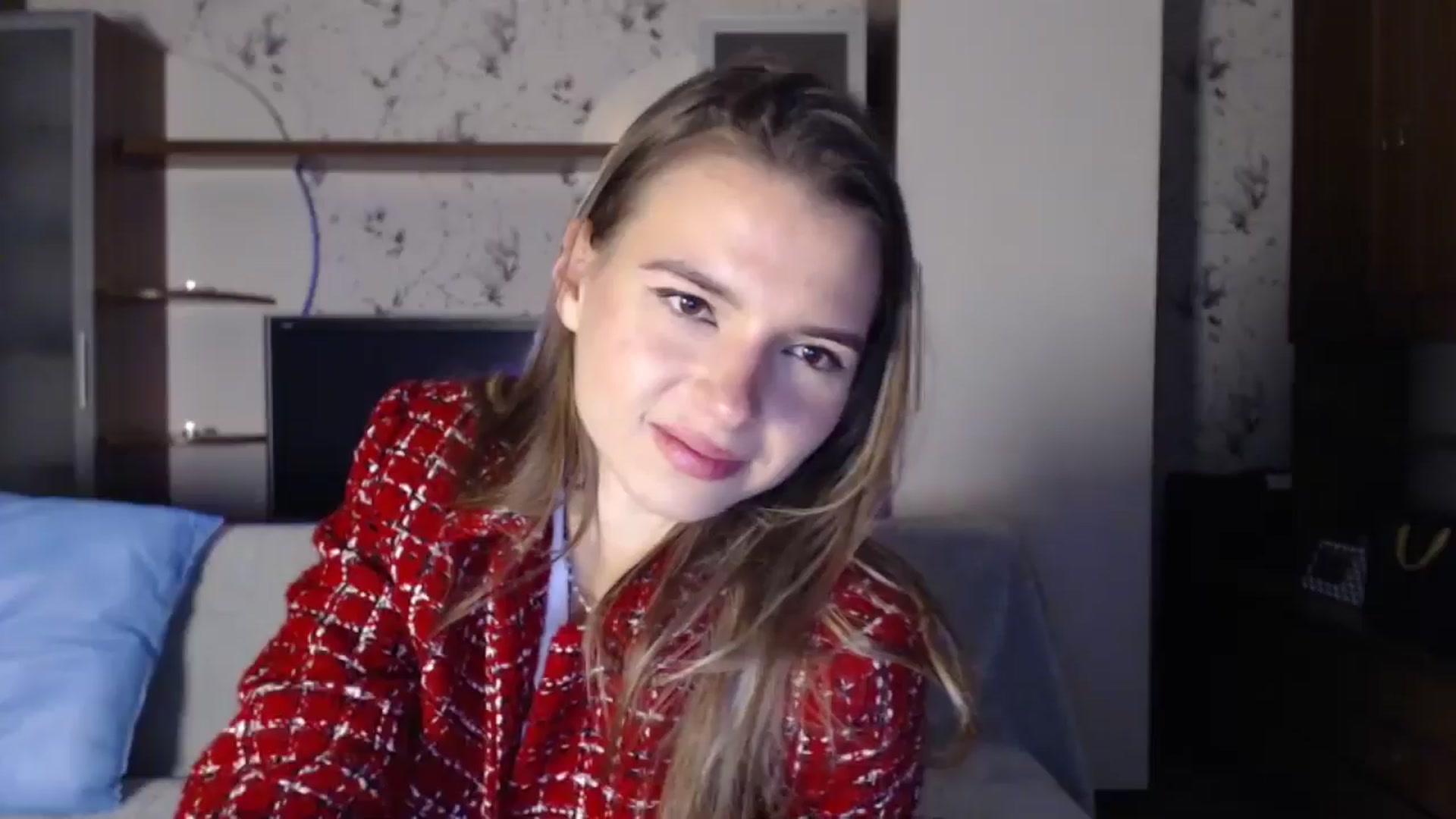 Gallery image thumbnail from Univers's myfreecams stream on, 10/21/2024, 22:13 image 16 of 20