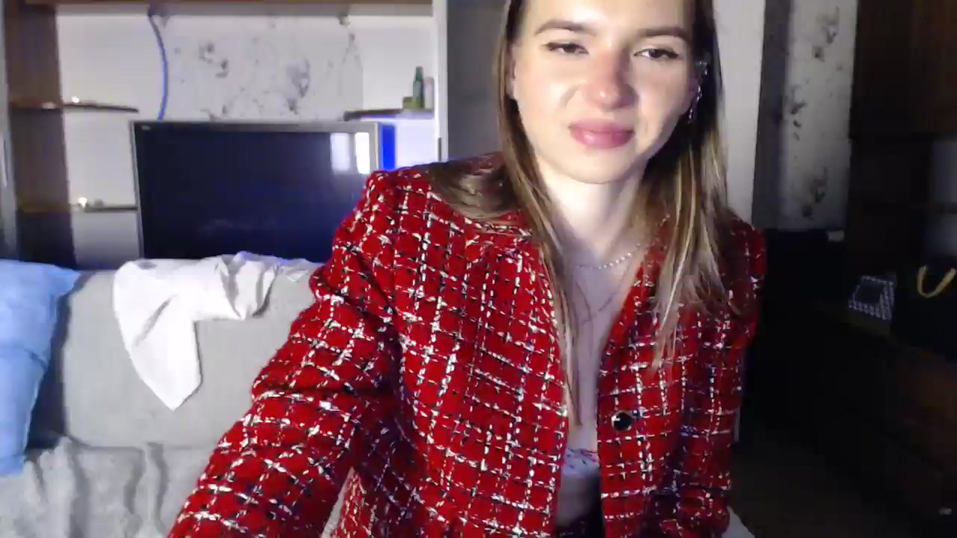 Gallery image thumbnail from Univers's myfreecams stream on, 10/22/2024, 01:33 image 17 of 20