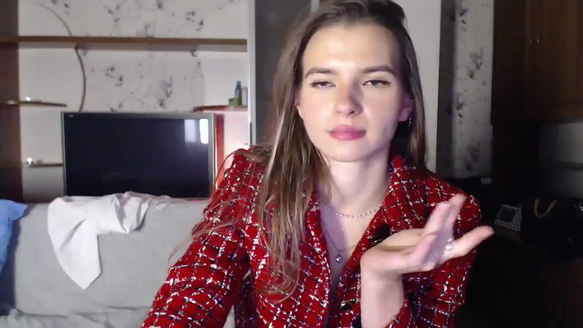 Gallery image thumbnail from Univers's myfreecams stream on, 10/22/2024, 01:33 image 4 of 20