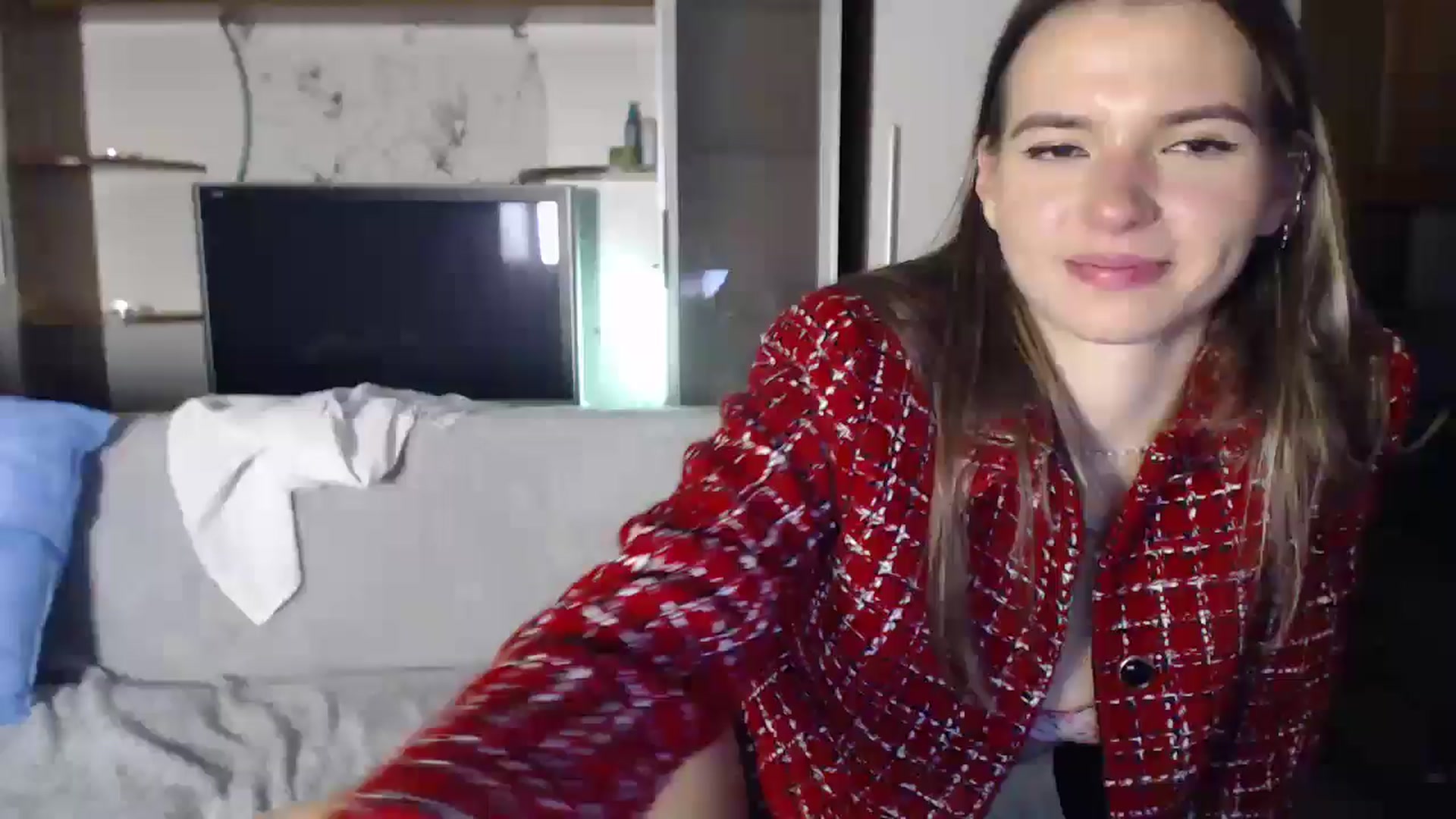 Gallery image thumbnail from Univers's myfreecams stream on, 10/22/2024, 01:33 image 15 of 20