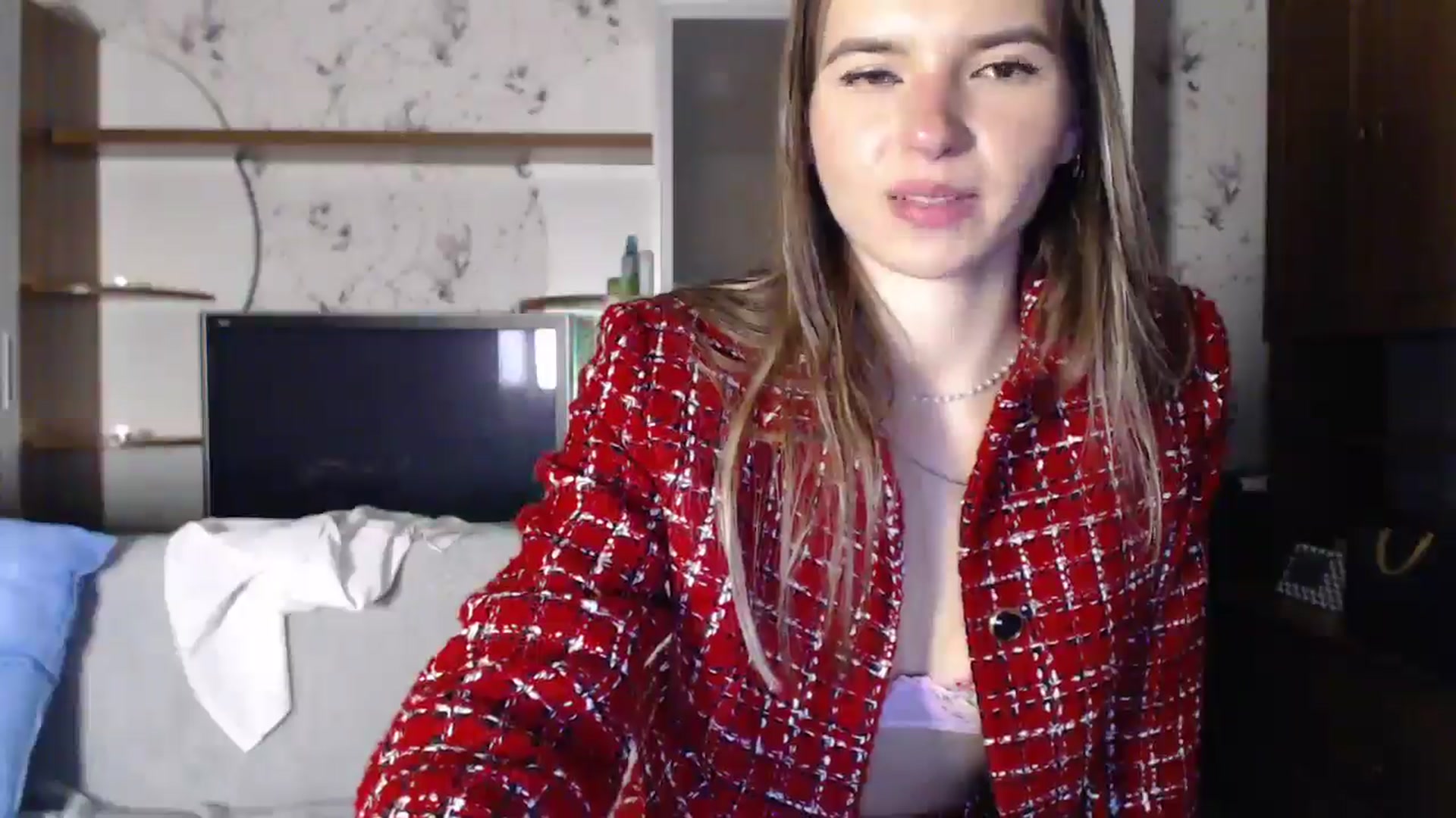 Gallery image thumbnail from Univers's myfreecams stream on, 10/22/2024, 01:33 image 13 of 20