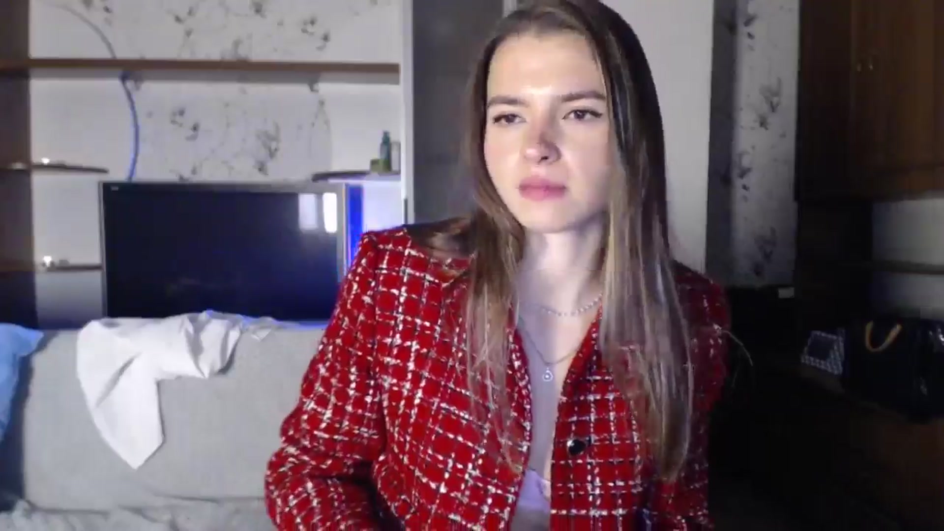 Gallery image thumbnail from Univers's myfreecams stream on, 10/22/2024, 01:33 image 3 of 20
