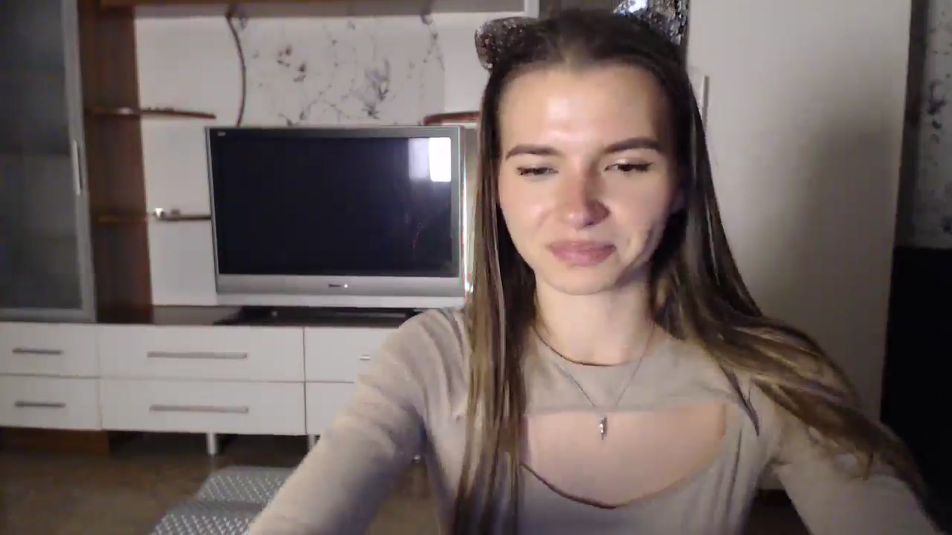 Gallery image thumbnail from Univers's myfreecams stream on, 10/24/2024, 23:04 image 10 of 20