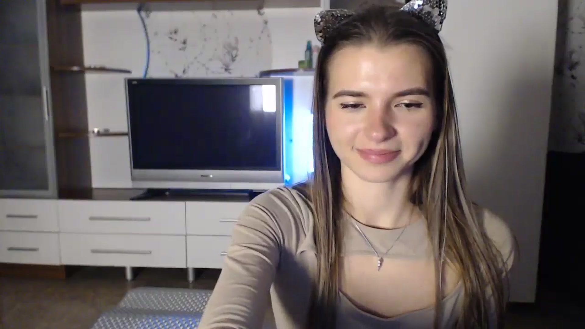 Gallery image thumbnail from Univers's myfreecams stream on, 10/24/2024, 23:04 image 11 of 20