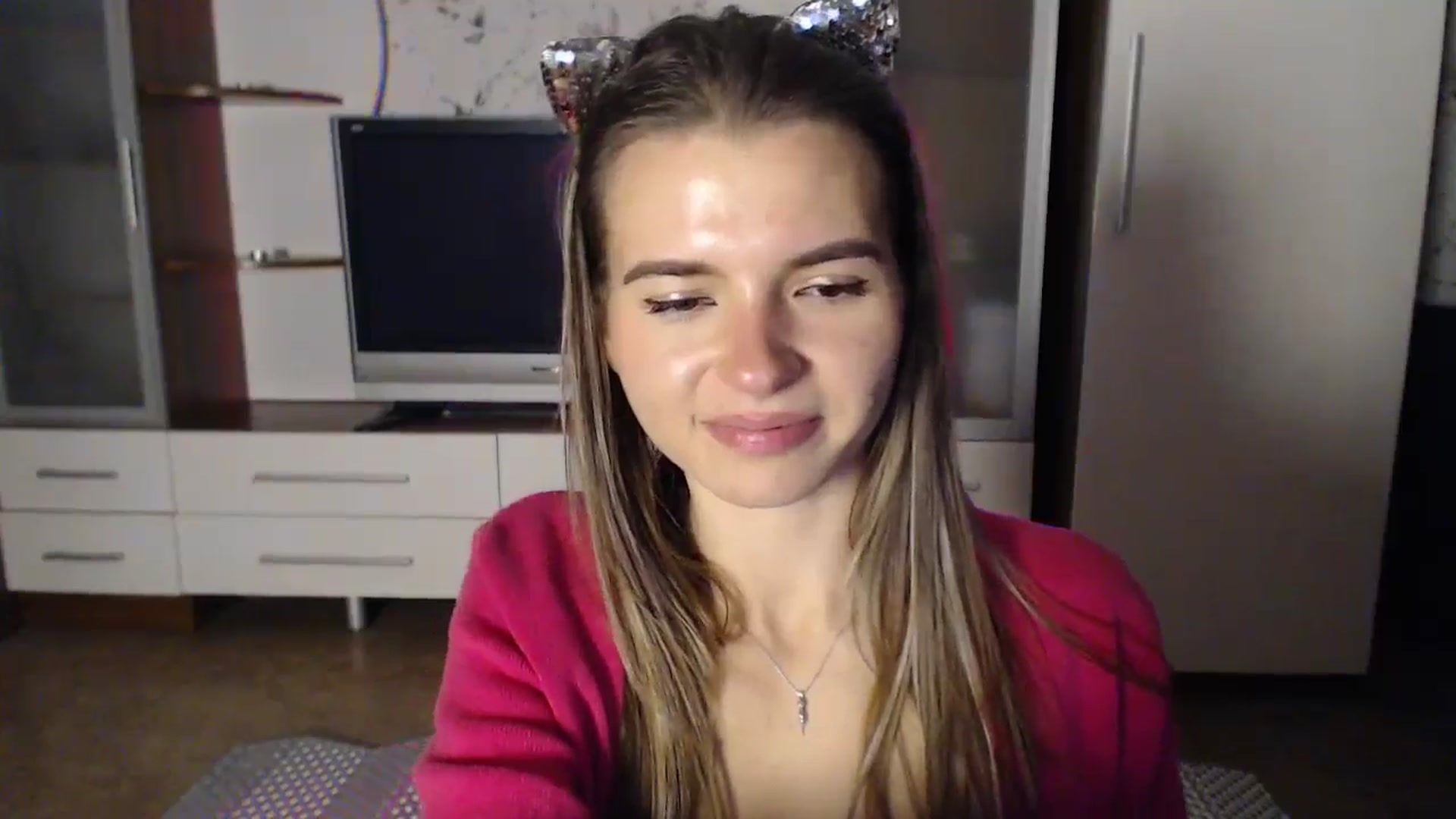 Gallery image thumbnail from Univers's myfreecams stream on, 10/25/2024, 01:35 image 3 of 20