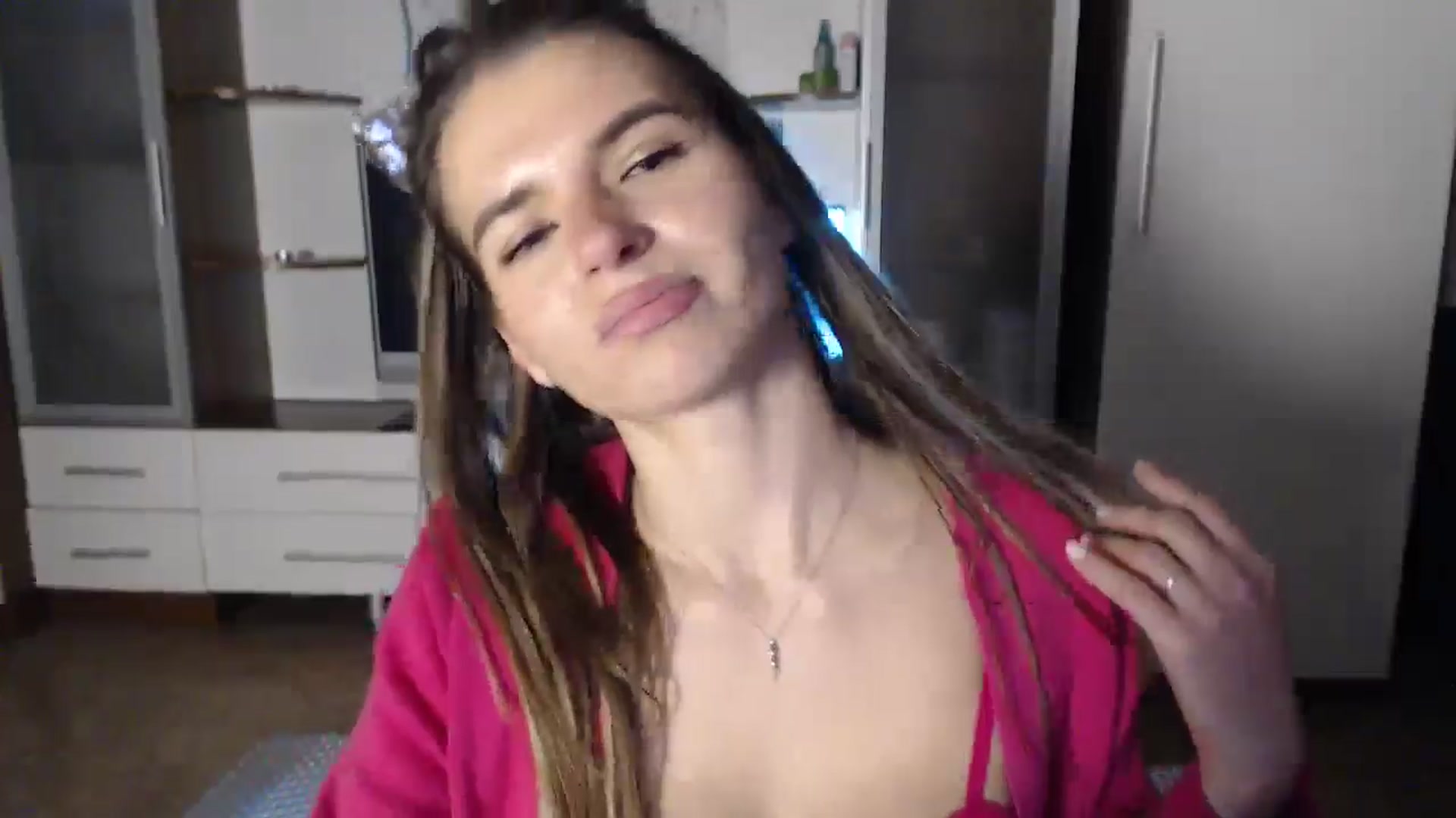 Gallery image thumbnail from Univers's myfreecams stream on, 10/25/2024, 01:35 image 5 of 20