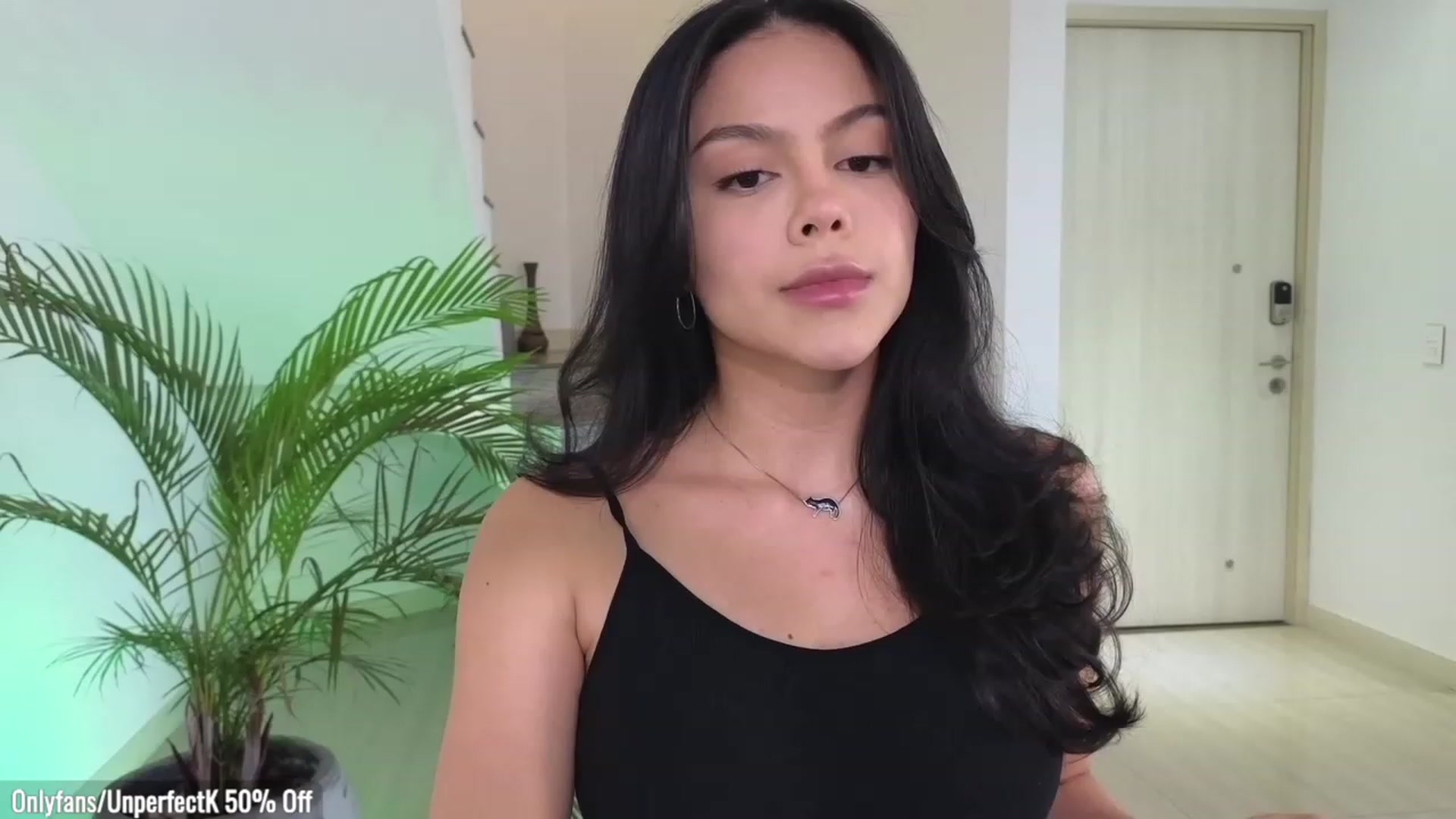 Gallery image thumbnail from UnperfectK's myfreecams stream on, 05/17/2023, 21:39 image 1 of 20