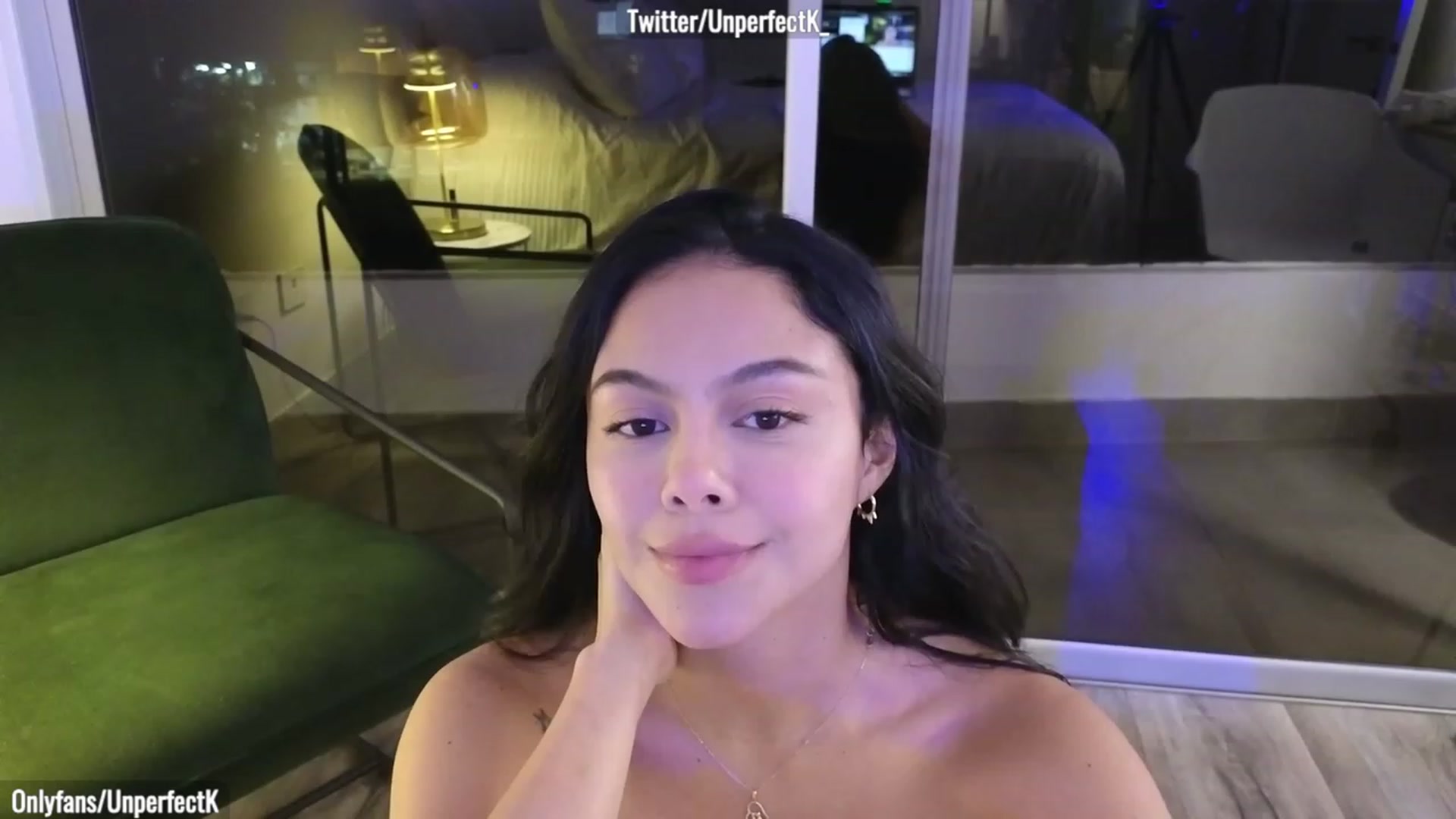 Gallery image thumbnail from UnperfectK's myfreecams stream on, 08/16/2023, 05:29 image 10 of 20