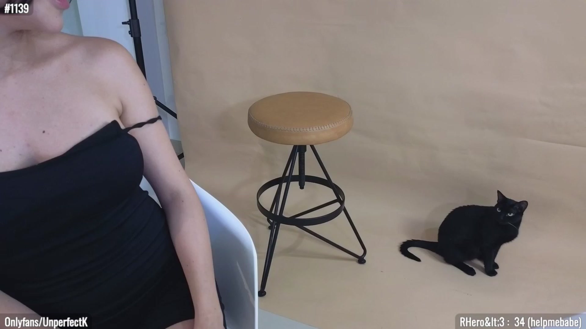 Gallery image thumbnail from UnperfectK's myfreecams stream on, 10/23/2023, 05:13 image 4 of 20