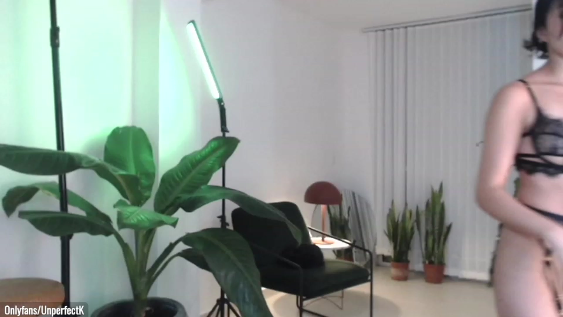 Gallery image thumbnail from UnperfectK's myfreecams stream on, 01/31/2024, 24:00 image 8 of 20