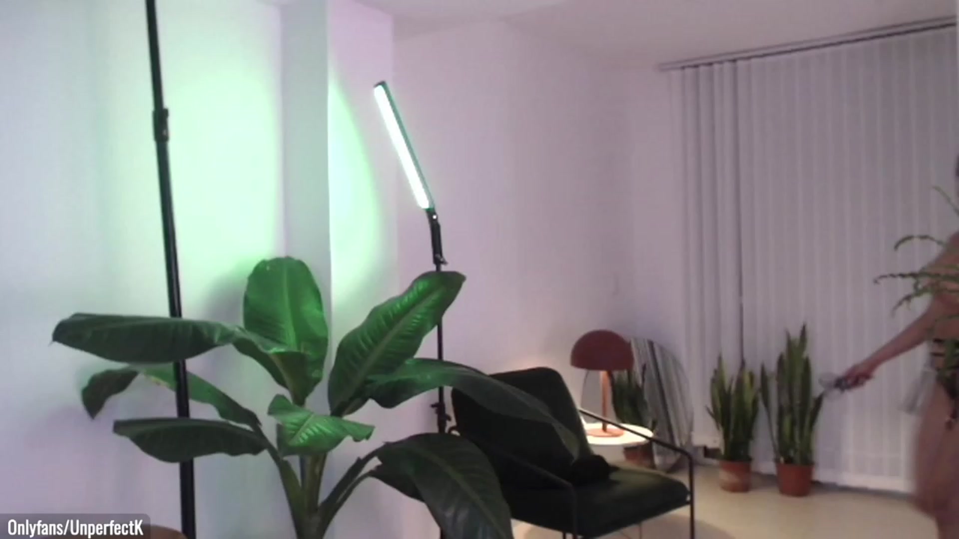 Gallery image thumbnail from UnperfectK's myfreecams stream on, 01/31/2024, 24:20 image 5 of 20