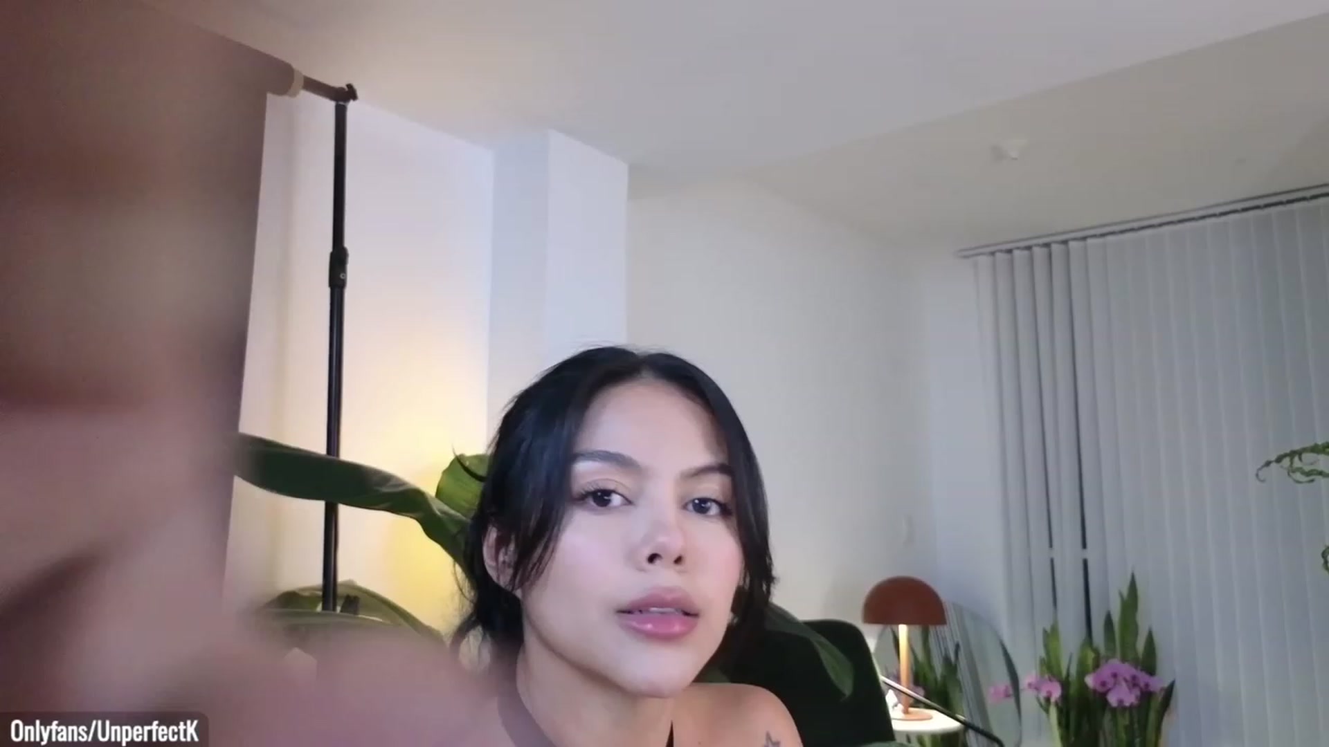 Gallery image thumbnail from UnperfectK's myfreecams stream on, 02/10/2024, 24:21 image 12 of 20