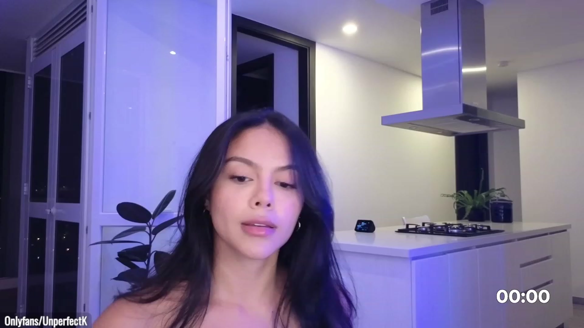 Gallery image thumbnail from UnperfectK's myfreecams stream on, 03/02/2024, 01:25 image 10 of 20