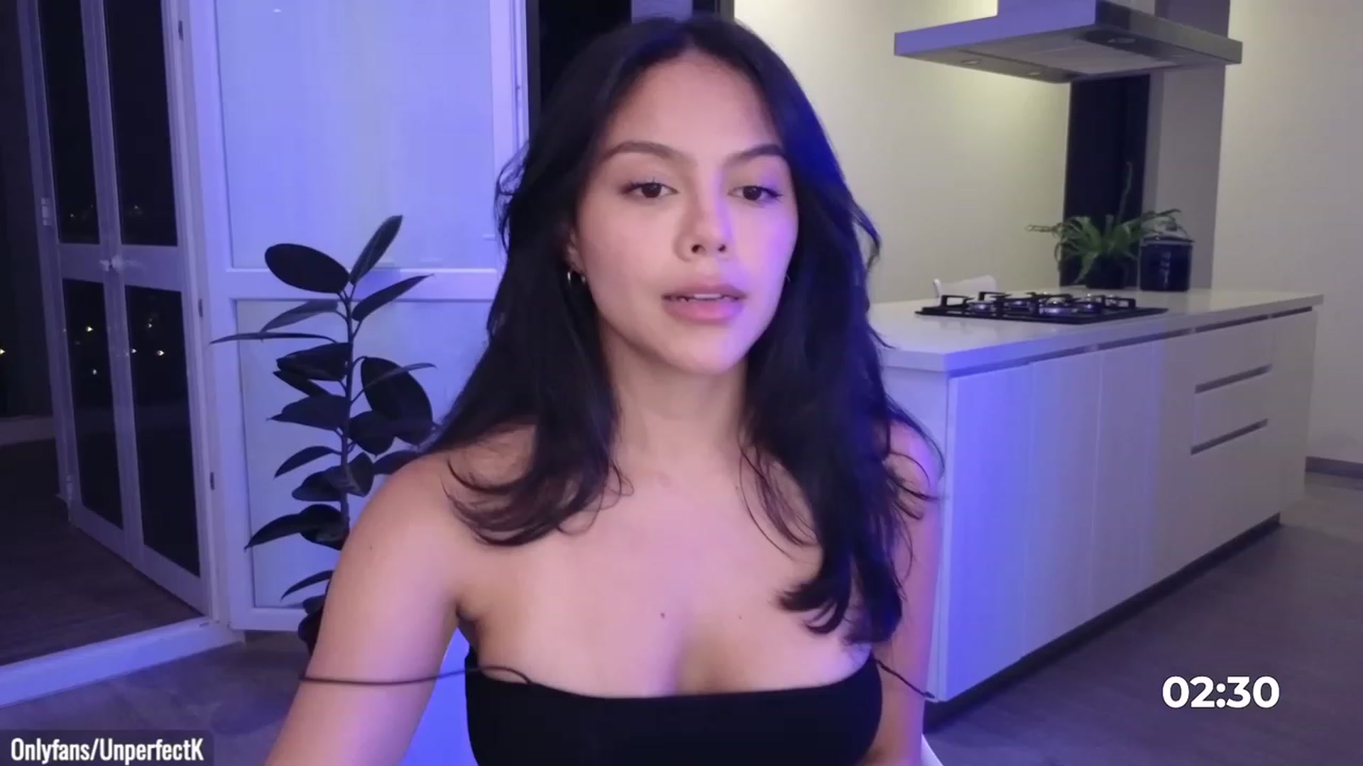 Gallery image thumbnail from UnperfectK's myfreecams stream on, 03/02/2024, 01:25 image 6 of 20