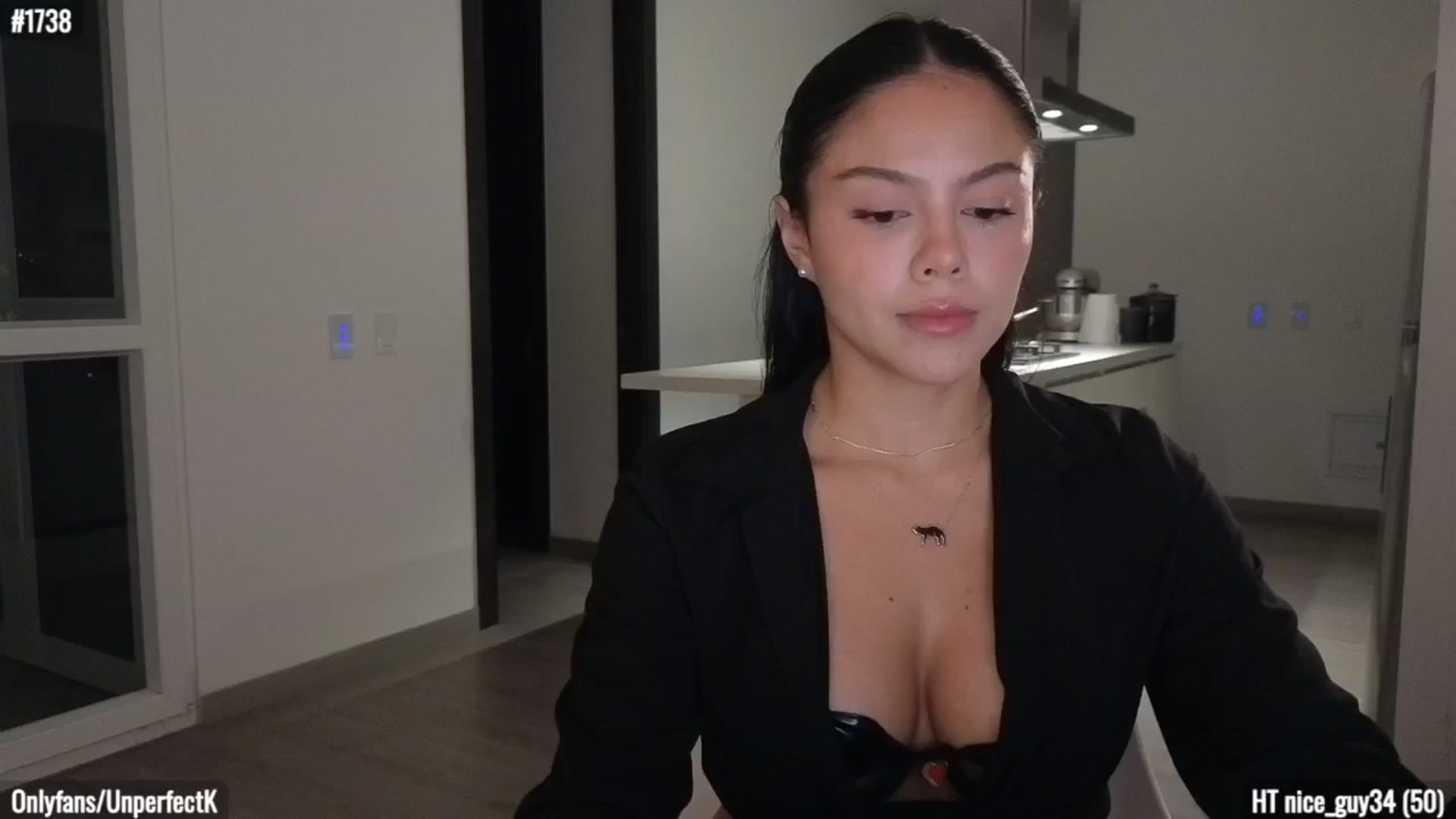 Gallery image thumbnail from UnperfectK's myfreecams stream on, 02/02/2025, 02:07 image 13 of 20