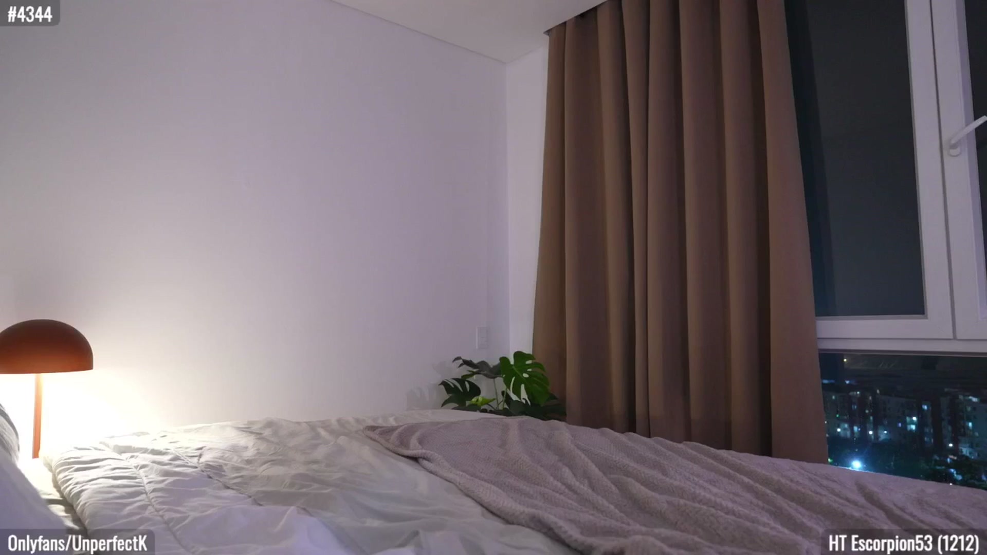 Gallery image thumbnail from UnperfectK's myfreecams stream on, 03/12/2025, 02:43 image 2 of 20