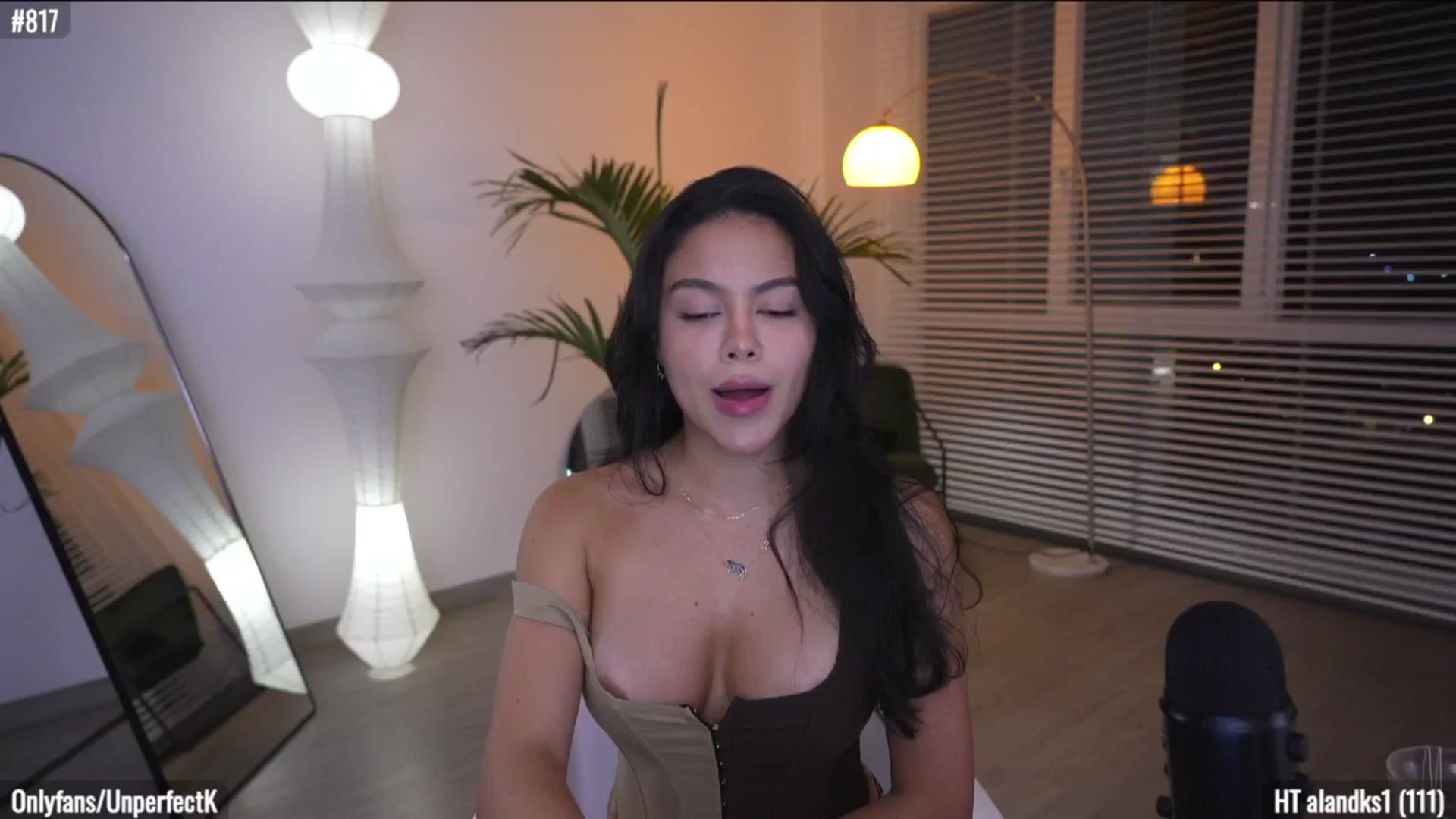 Gallery image thumbnail from UnperfectK's myfreecams stream on, 05/10/2025, 03:46 image 5 of 20