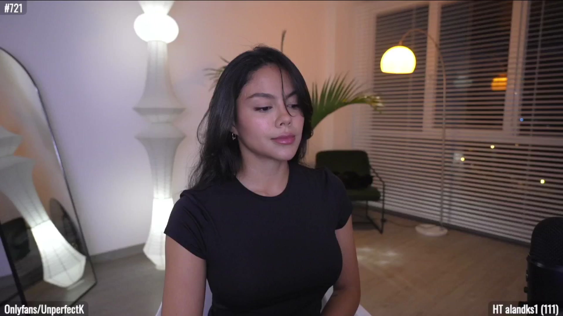 Gallery image thumbnail from UnperfectK's myfreecams stream on, 05/14/2025, 02:50 image 3 of 20