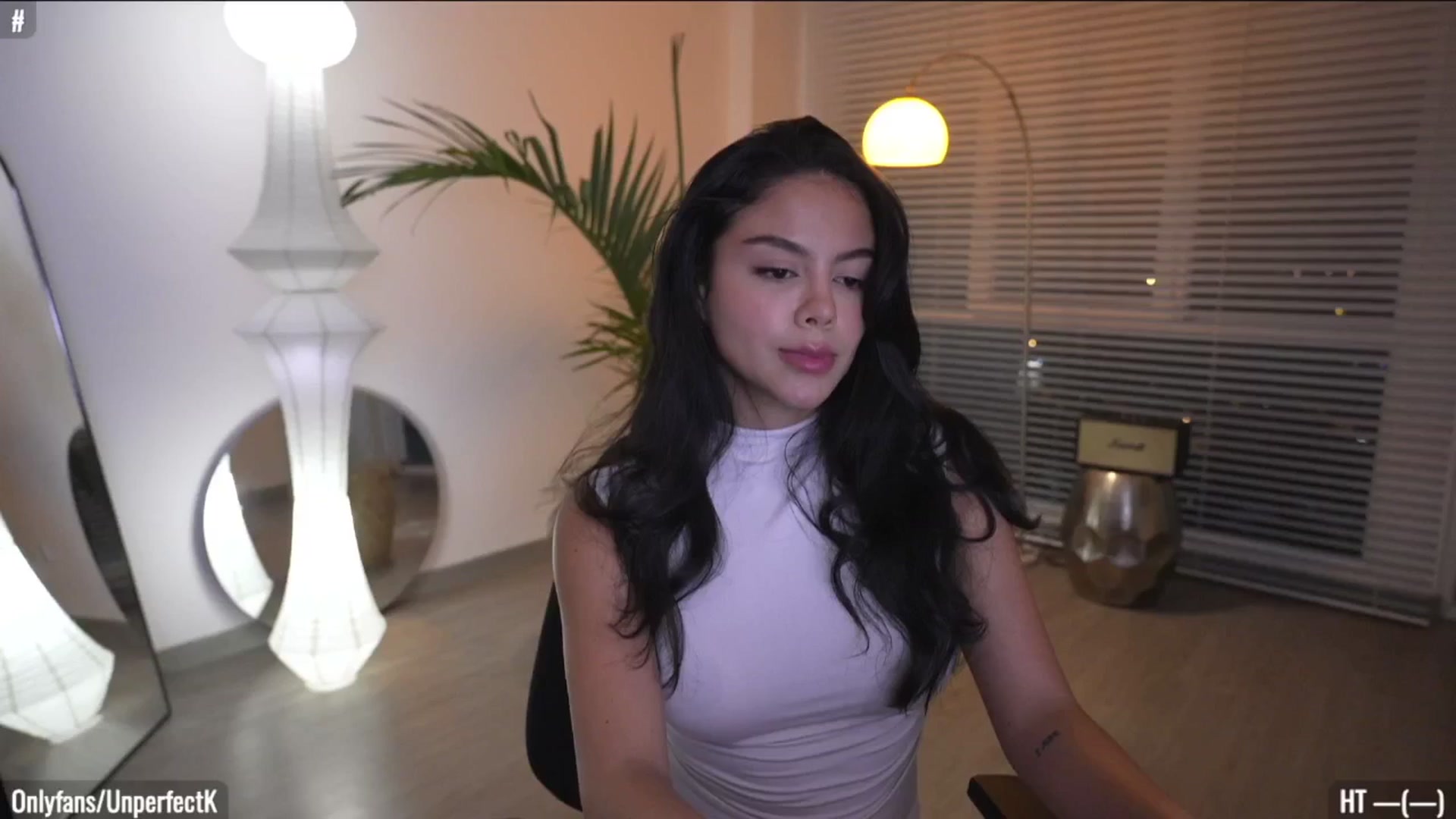 Gallery image thumbnail from UnperfectK's myfreecams stream on, 06/04/2025, 03:56 image 2 of 20