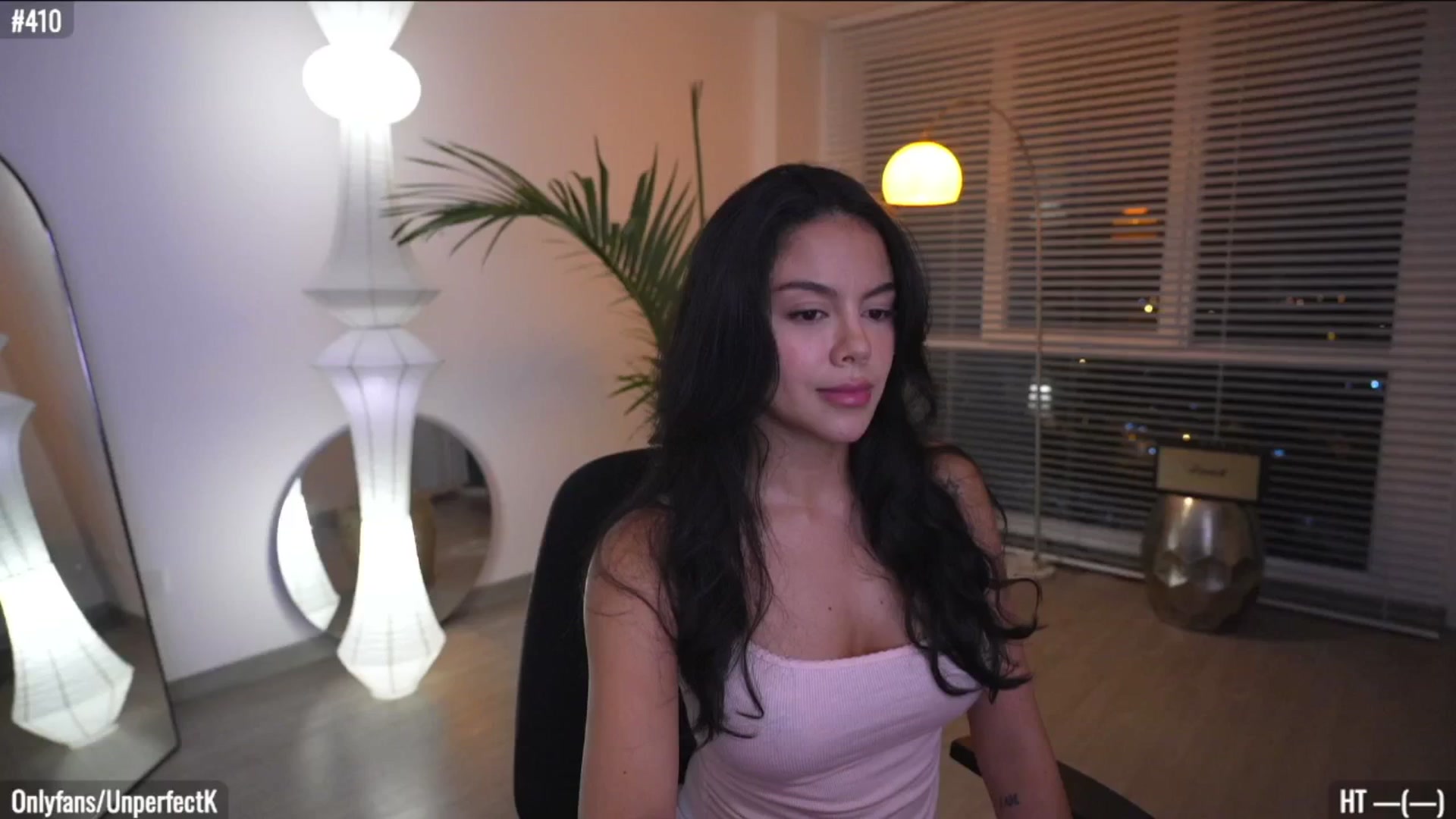 Gallery image thumbnail from UnperfectK's myfreecams stream on, 06/06/2025, 02:01 image 8 of 20