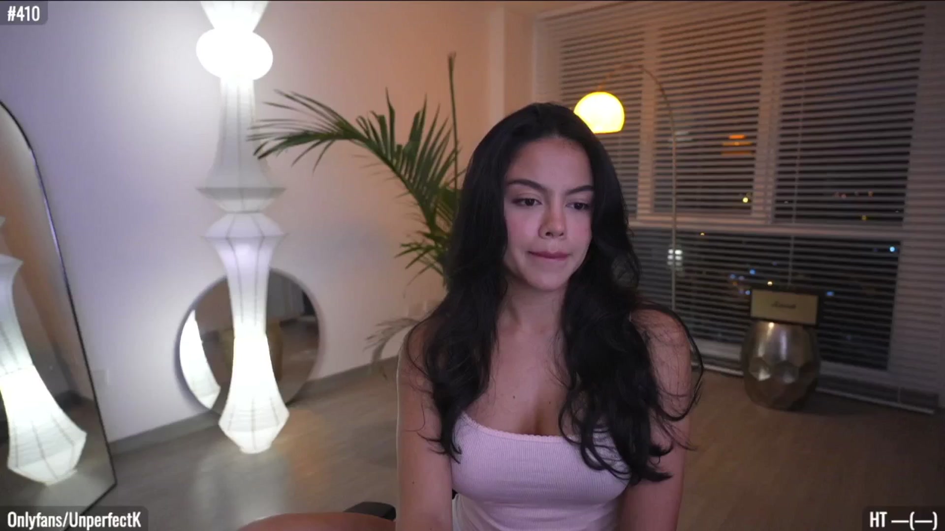 Gallery image thumbnail from UnperfectK's myfreecams stream on, 06/06/2025, 02:01 image 7 of 20