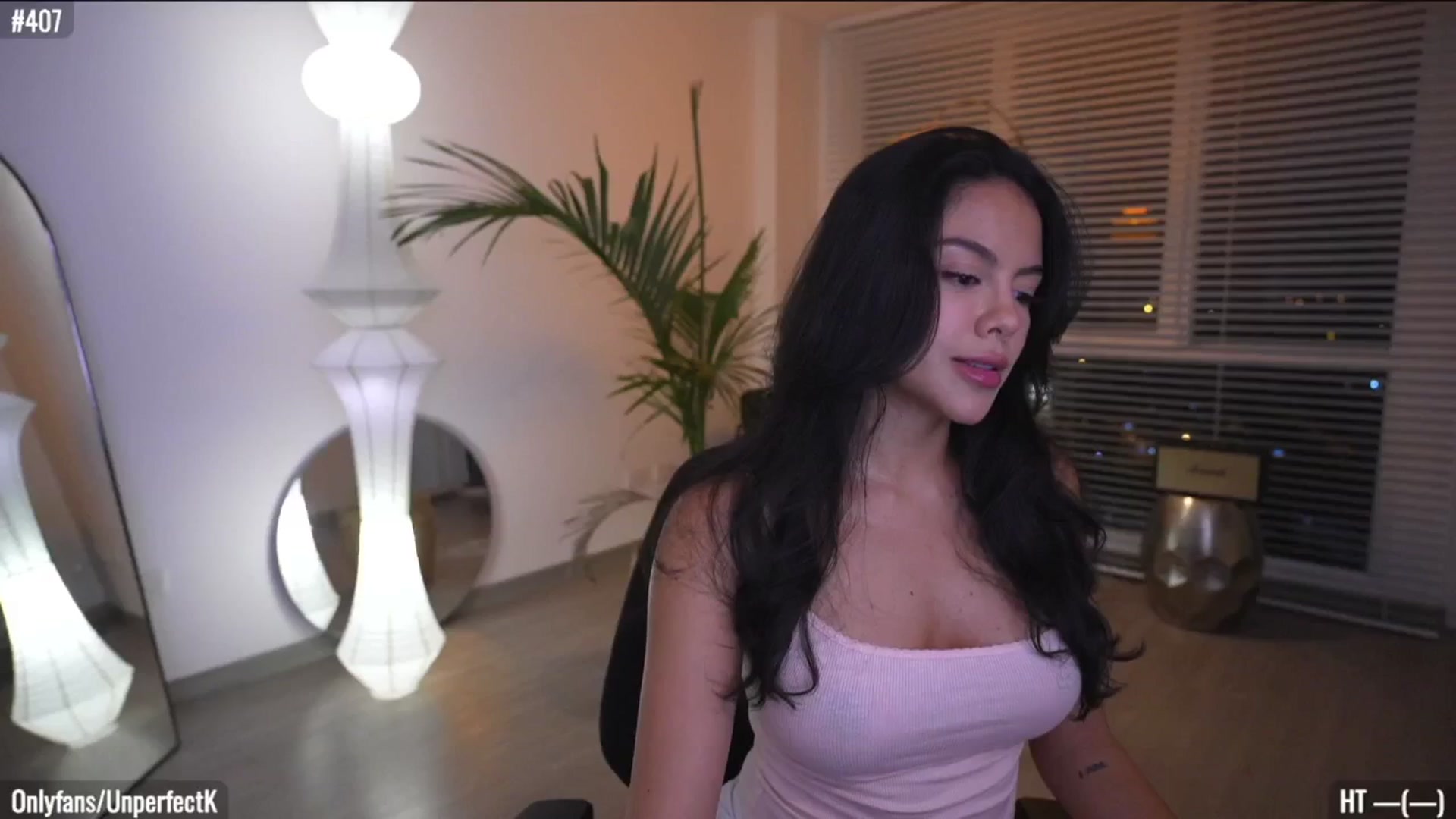 Gallery image thumbnail from UnperfectK's myfreecams stream on, 06/06/2025, 02:01 image 4 of 20