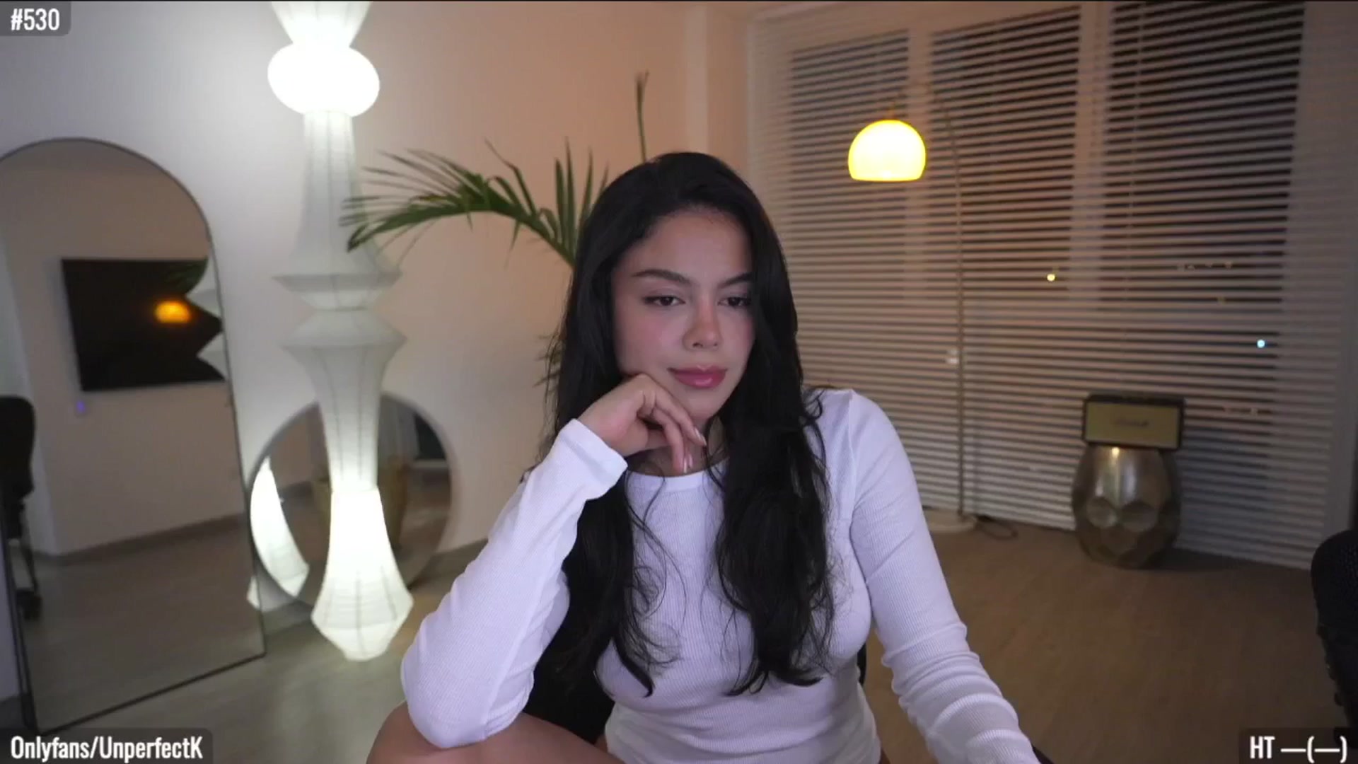 Gallery image thumbnail from UnperfectK's myfreecams stream on, 06/15/2025, 02:08 image 5 of 20